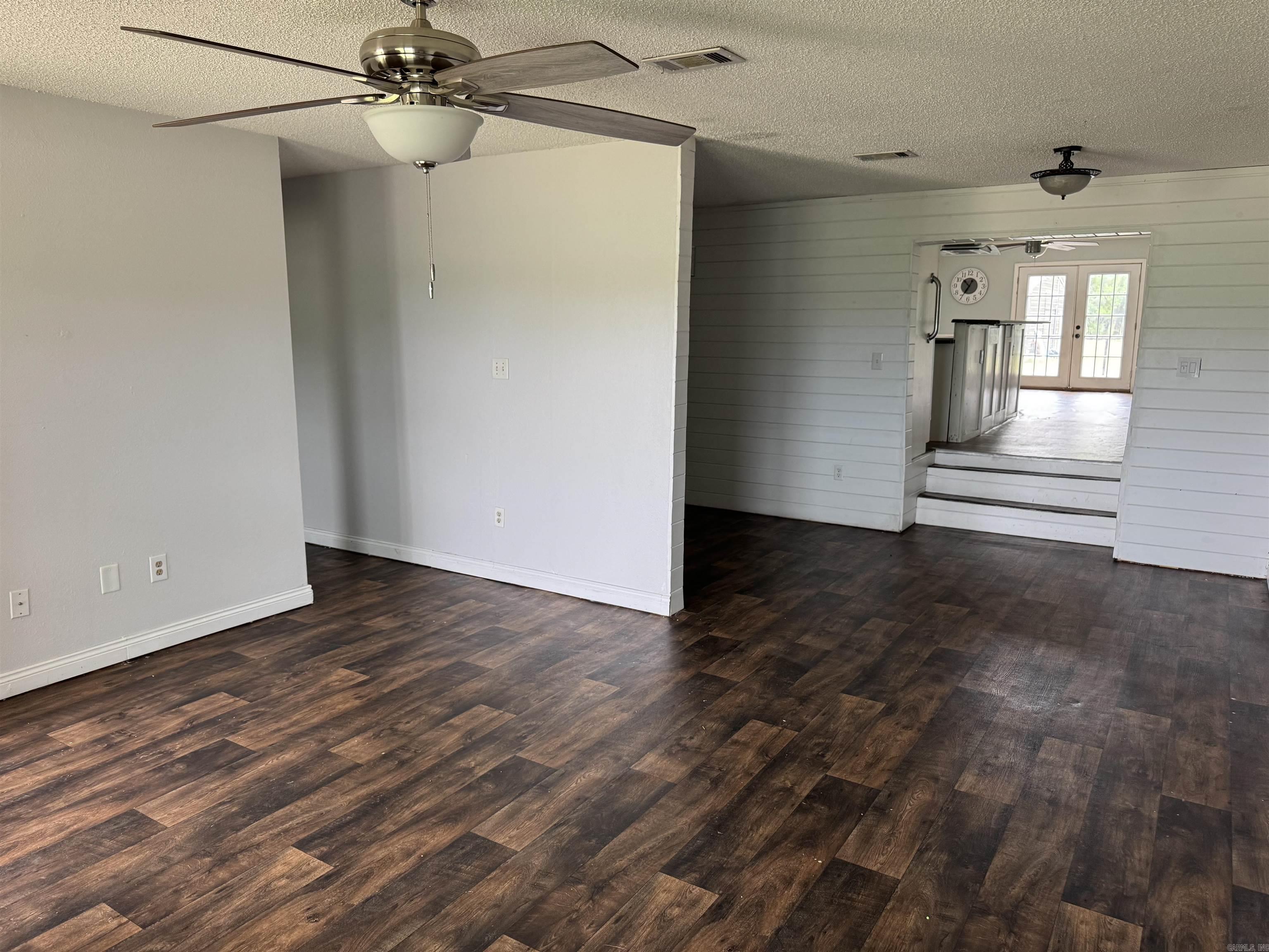 SOUTHEAST S/D - Residential