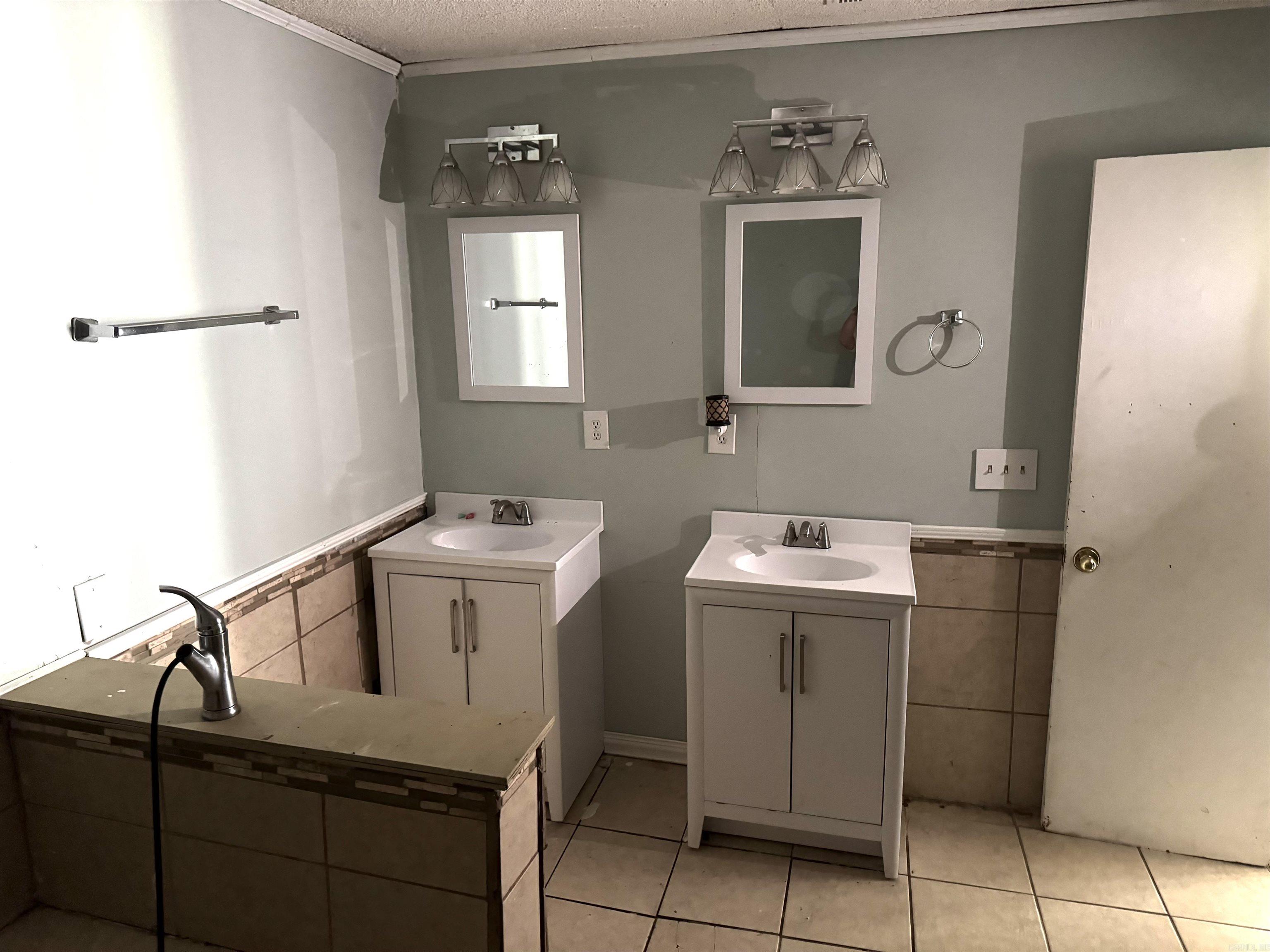 SOUTHEAST S/D - Residential