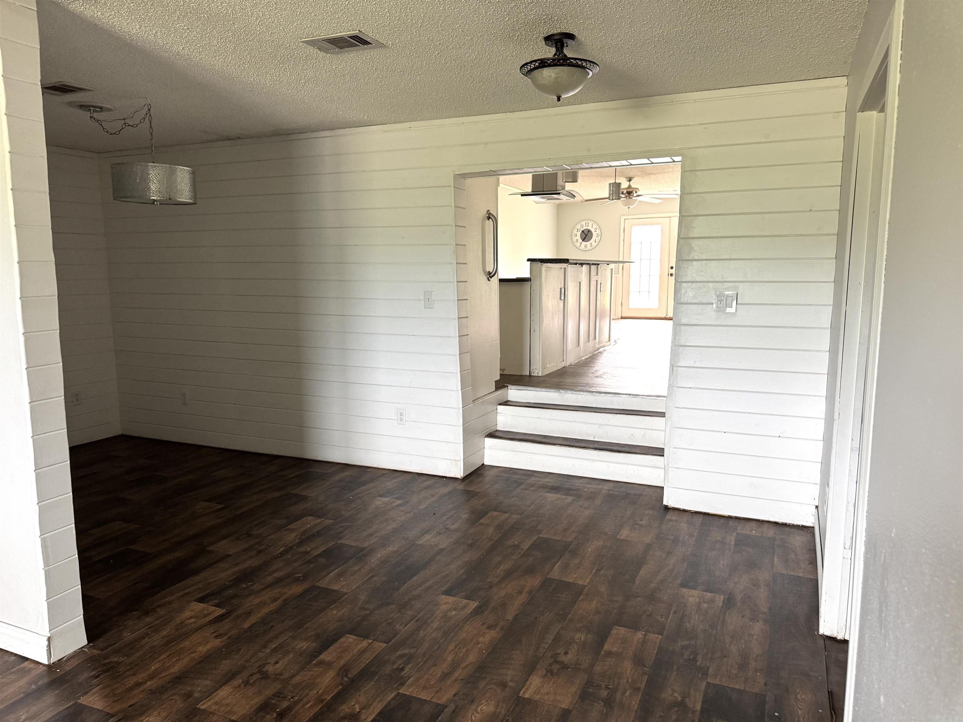 SOUTHEAST S/D - Residential