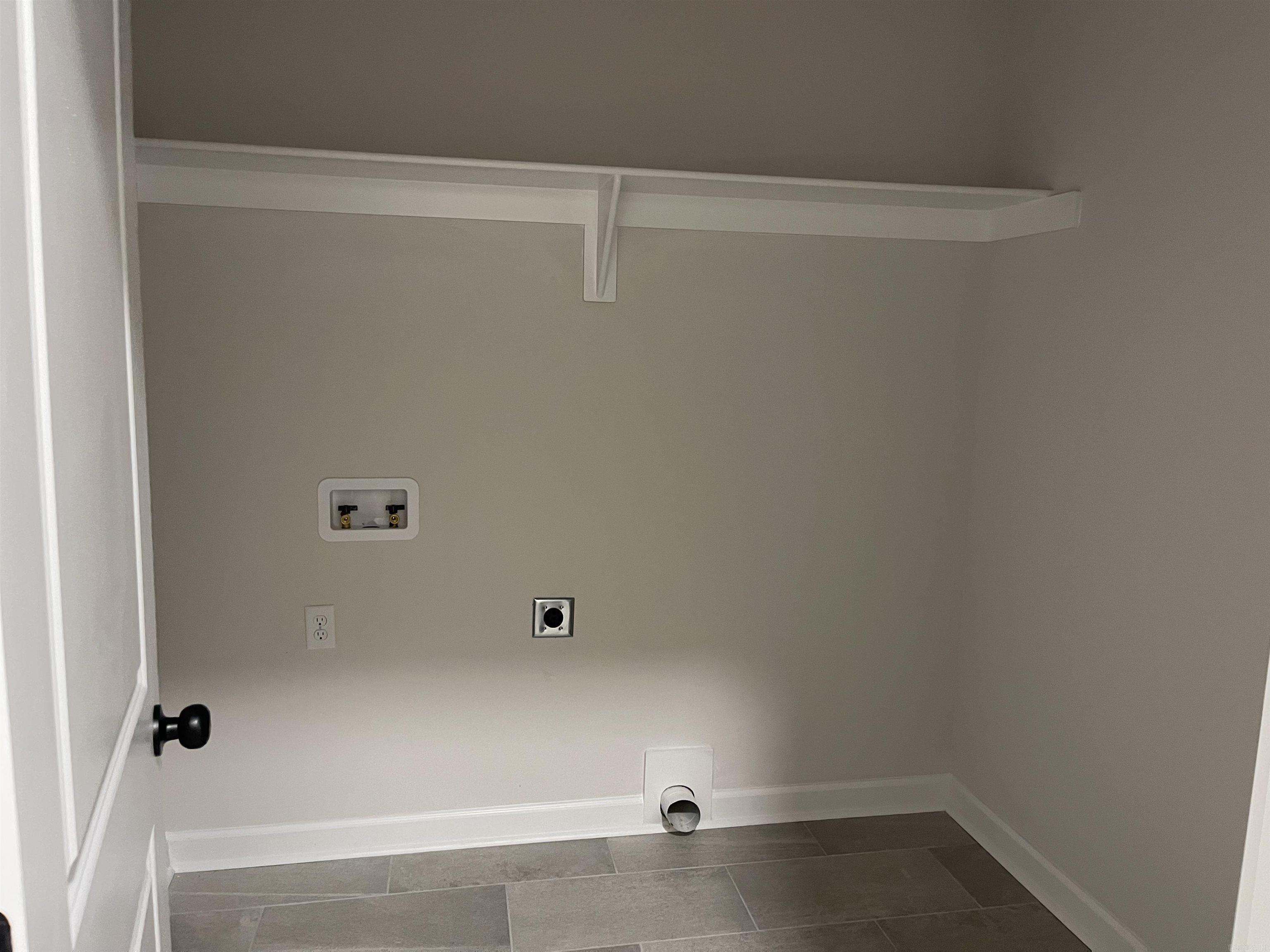 NATALIE&apos;S PLACE - Residential