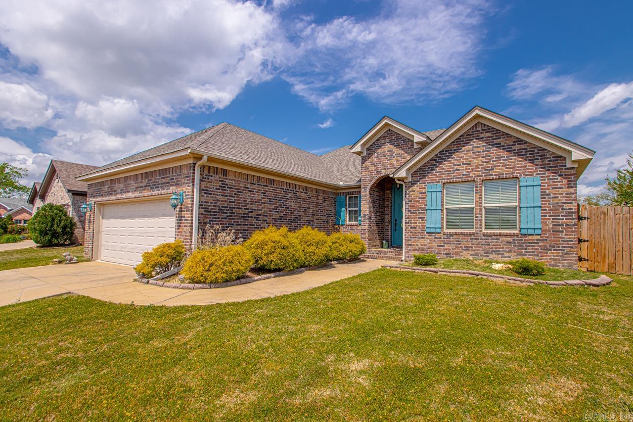 Charming all brick home with a split floor plan and fully fenced yard. Granite countertops. Great location!! Brand new roof installed last year. House does need tlc- new paint and flooring needed.