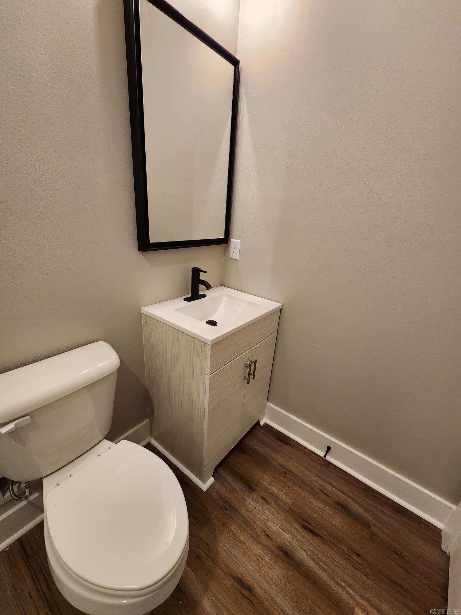 Pikewood II - Residential Lease