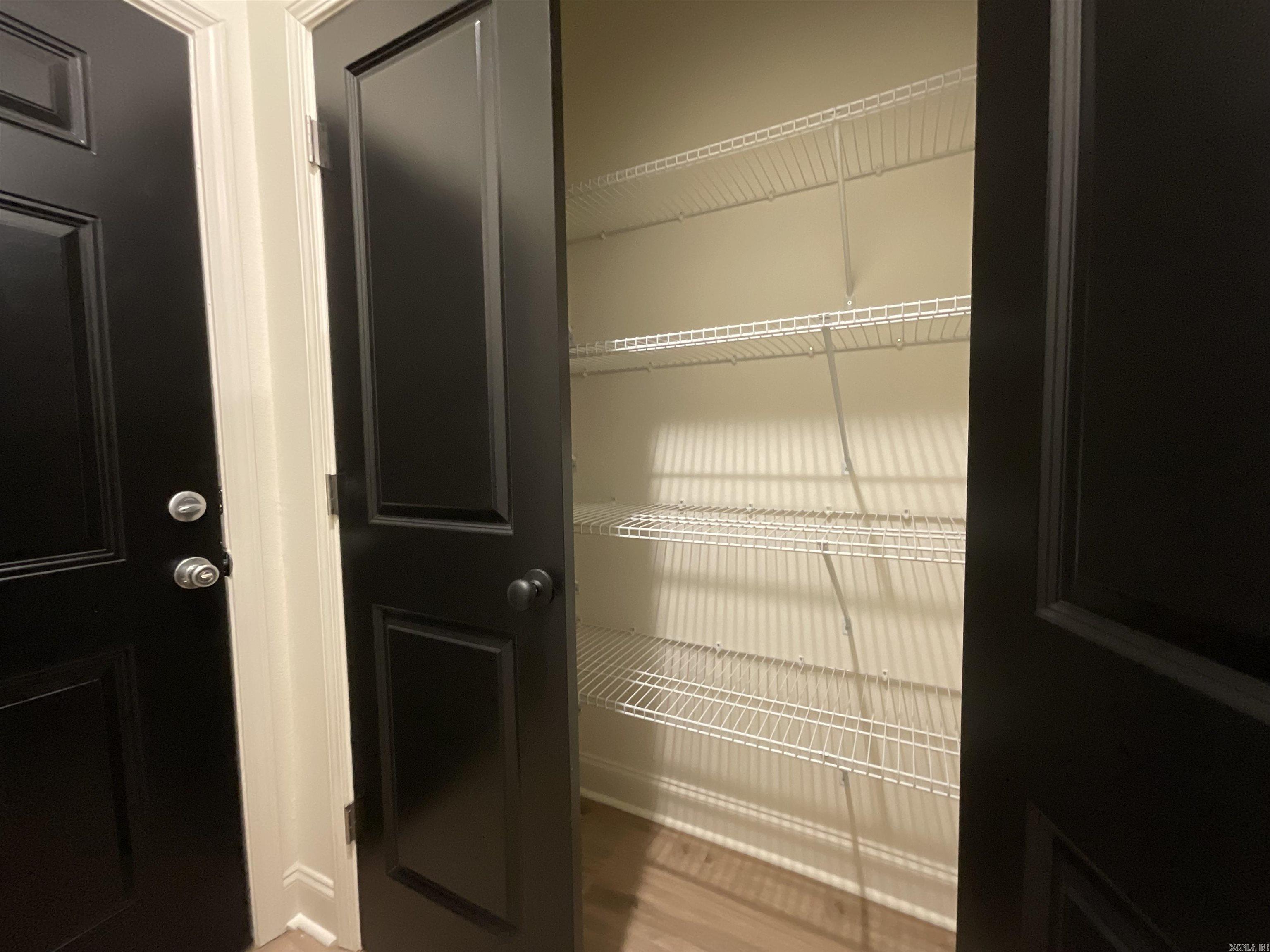 BROWN ADD TO JACK - Residential