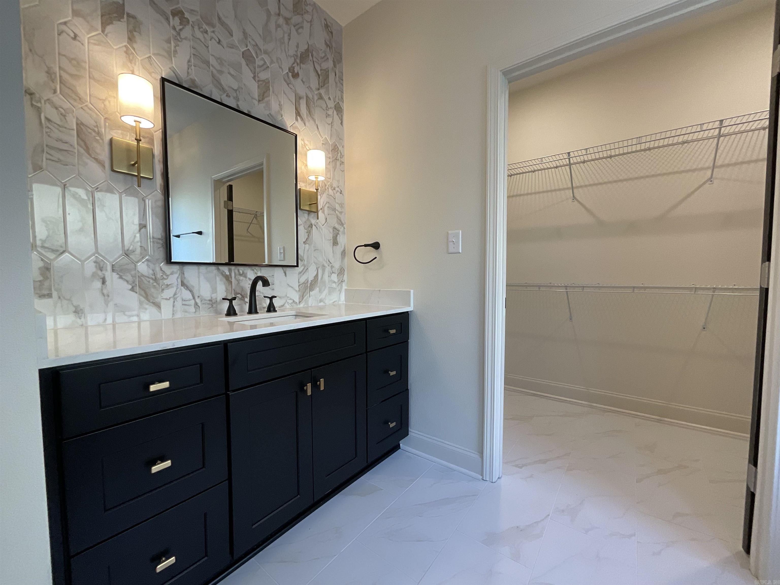 BROWN ADD TO JACK - Residential