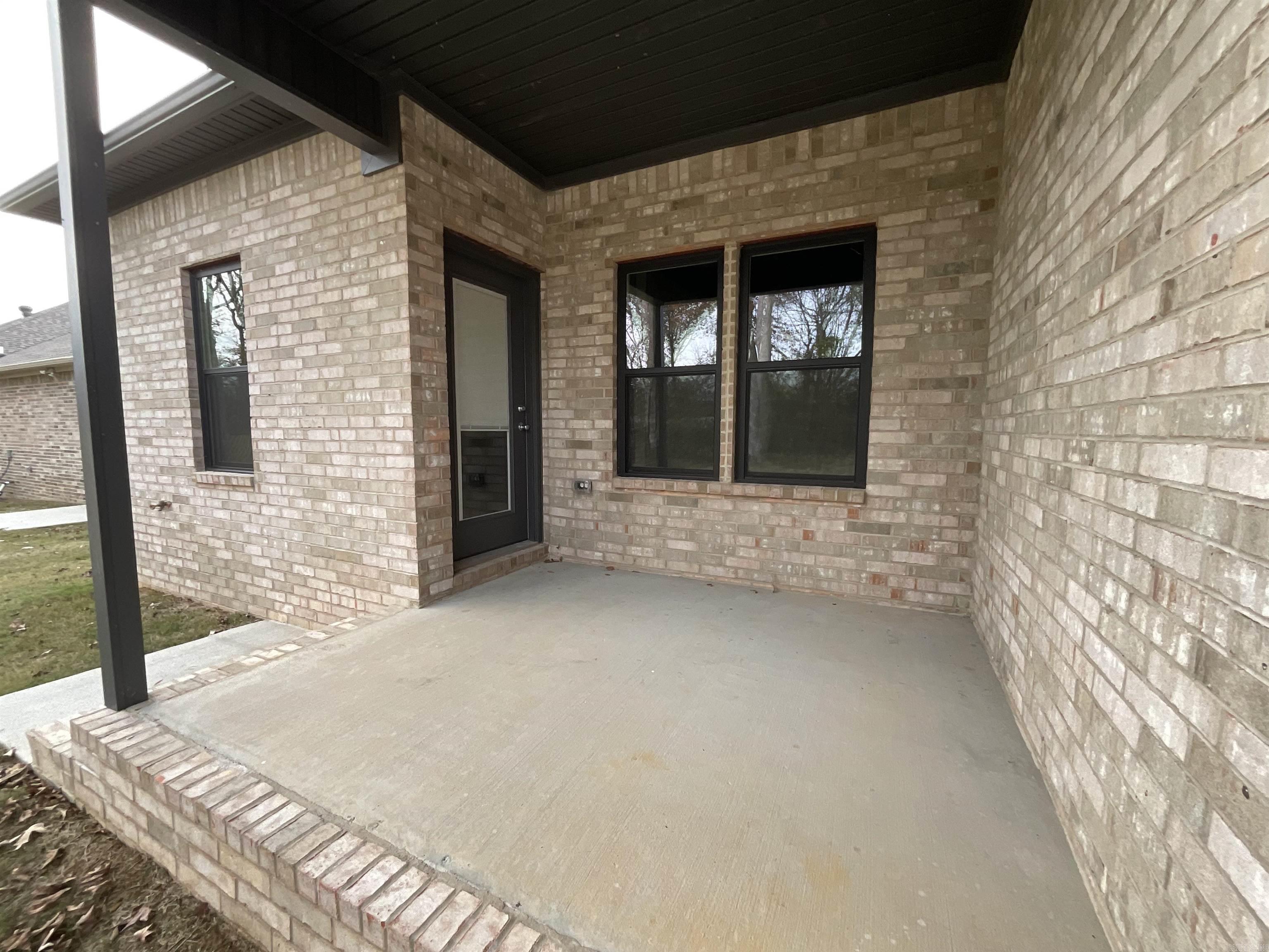 BROWN ADD TO JACK - Residential