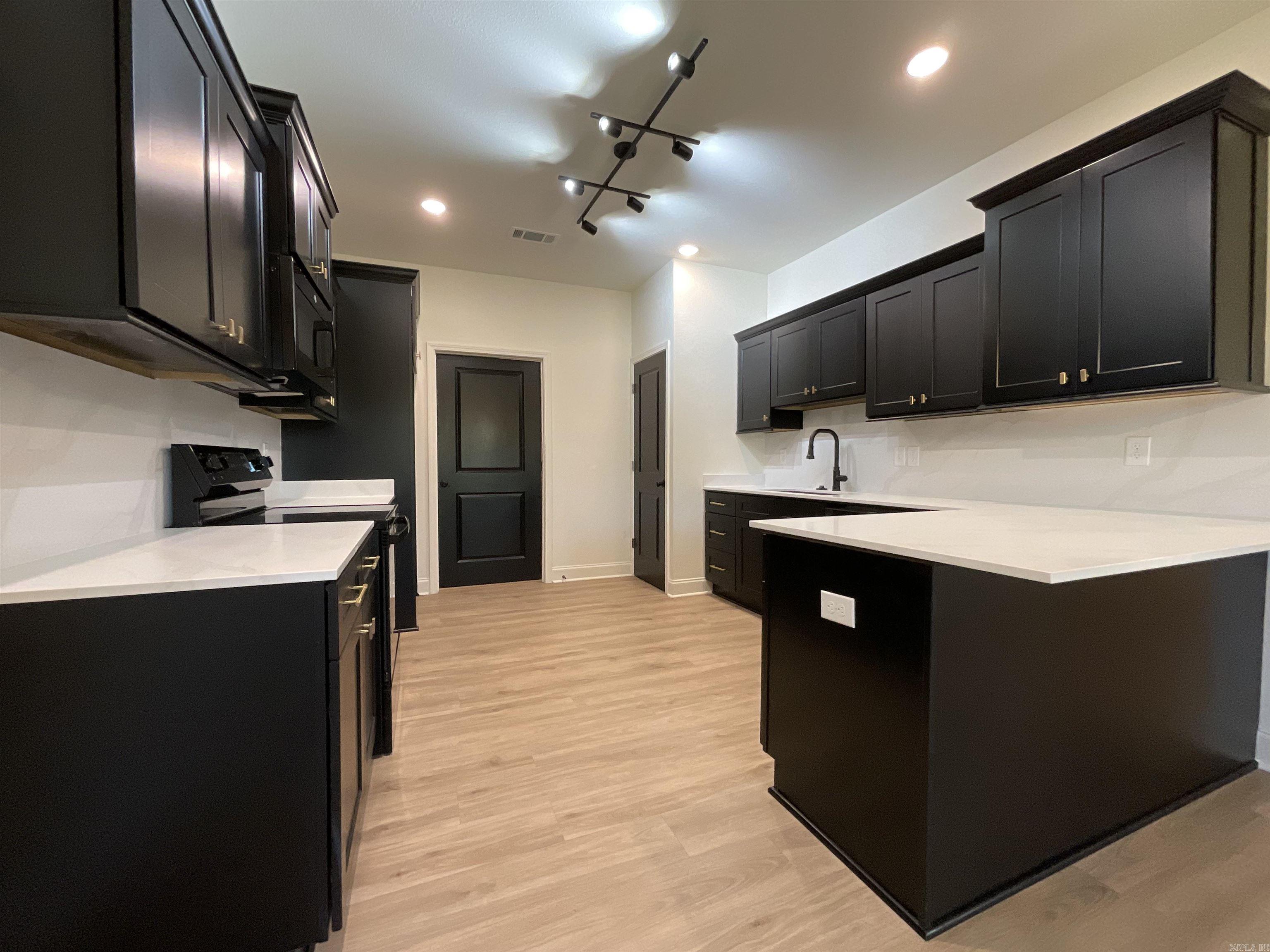 BROWN ADD TO JACK - Residential