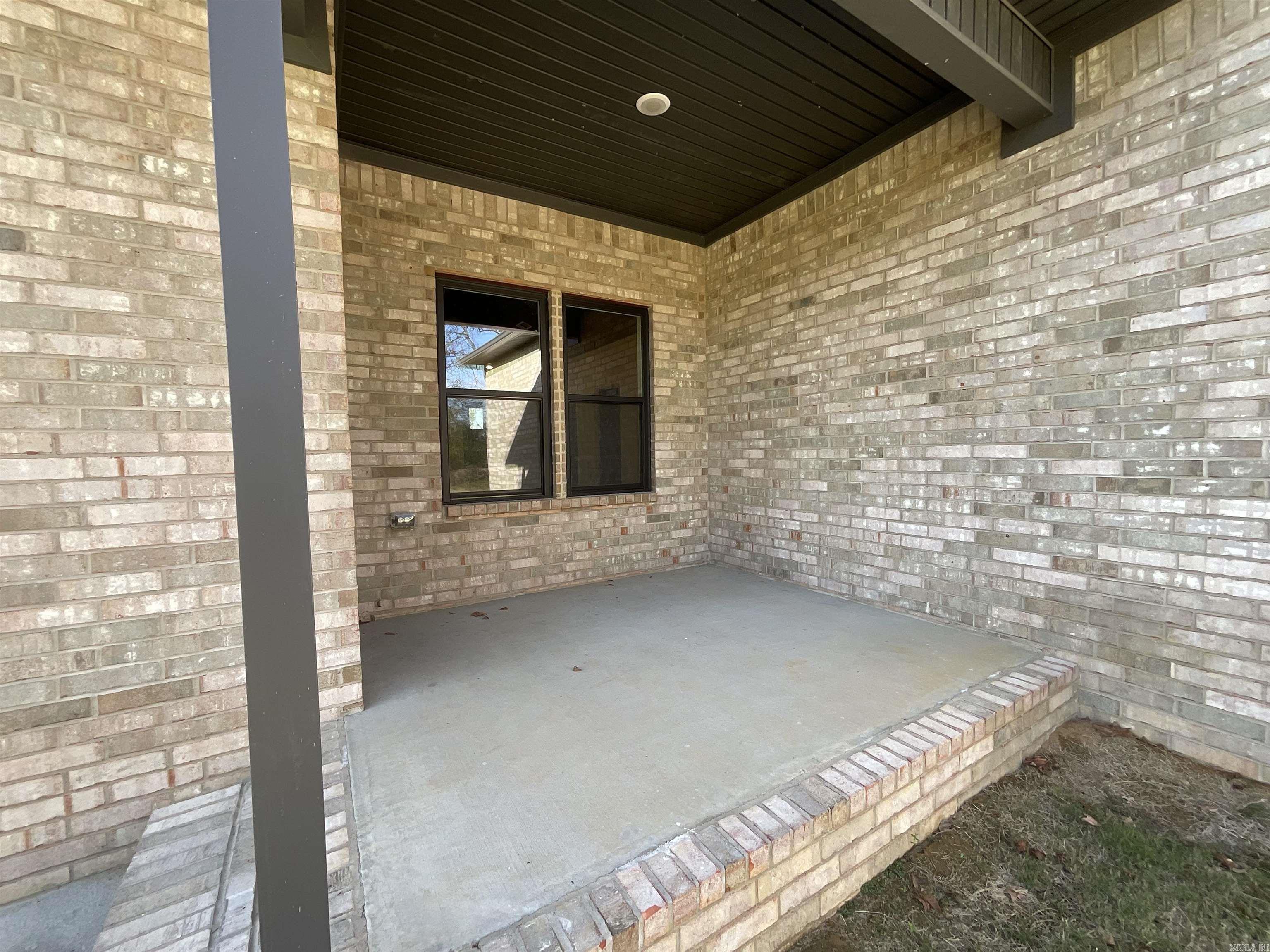 BROWN ADD TO JACK - Residential