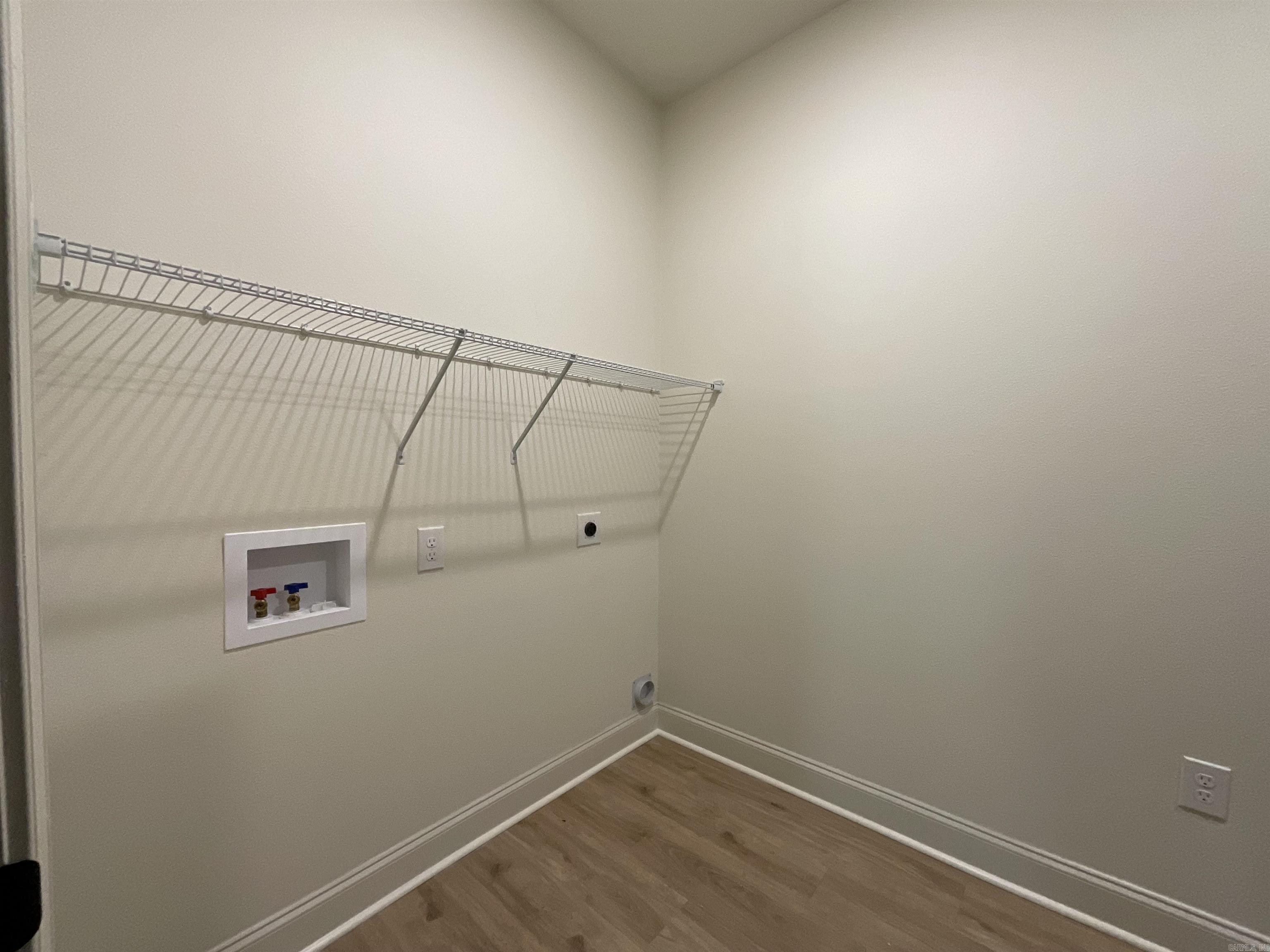 BROWN ADD TO JACK - Residential