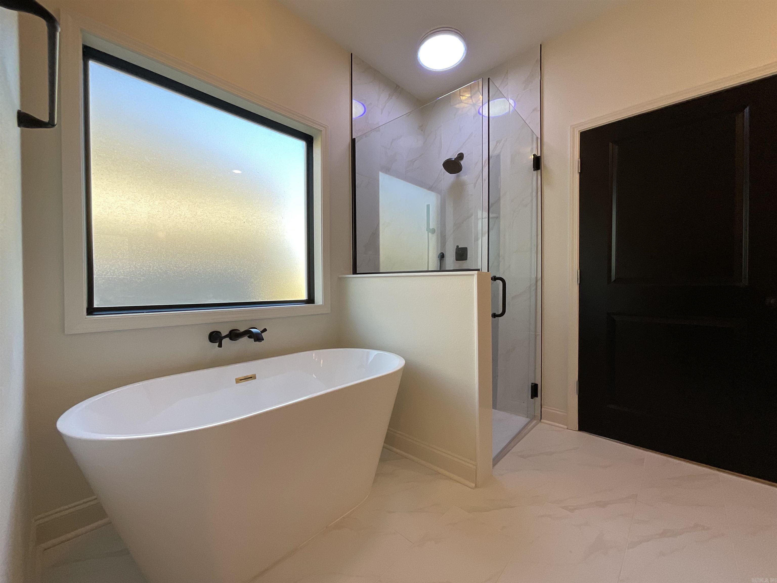 BROWN ADD TO JACK - Residential