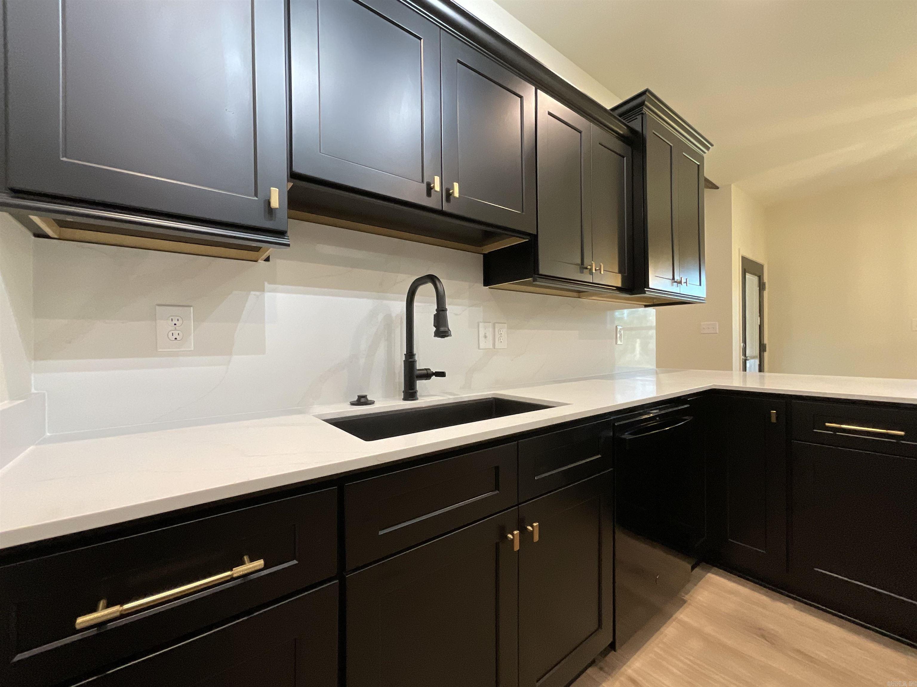 BROWN ADD TO JACK - Residential