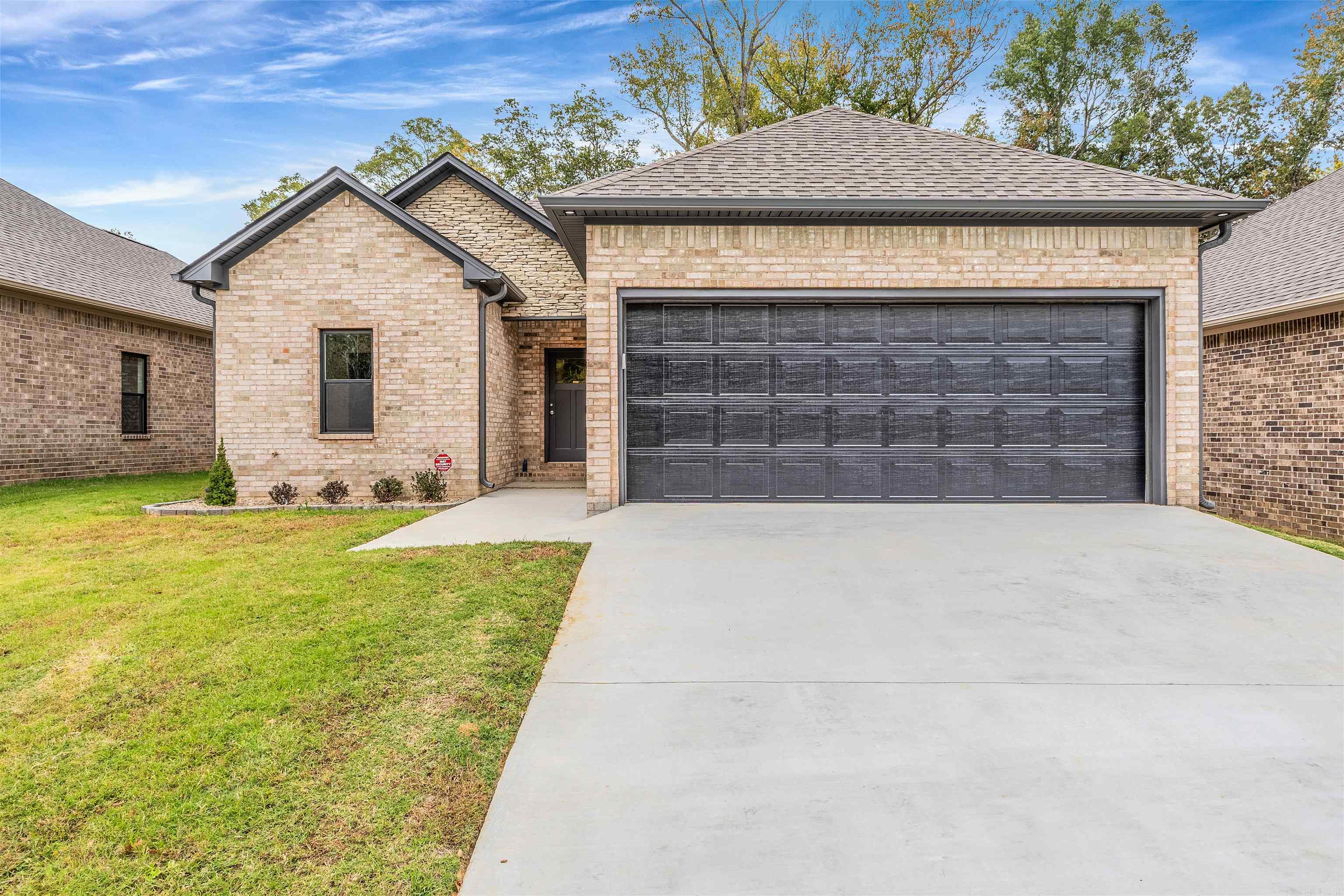 BROWN ADD TO JACK - Residential