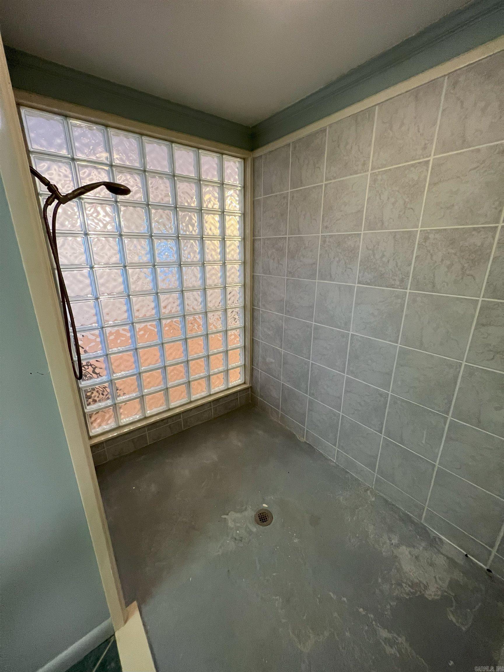 WILLOWOOD ADD - Residential