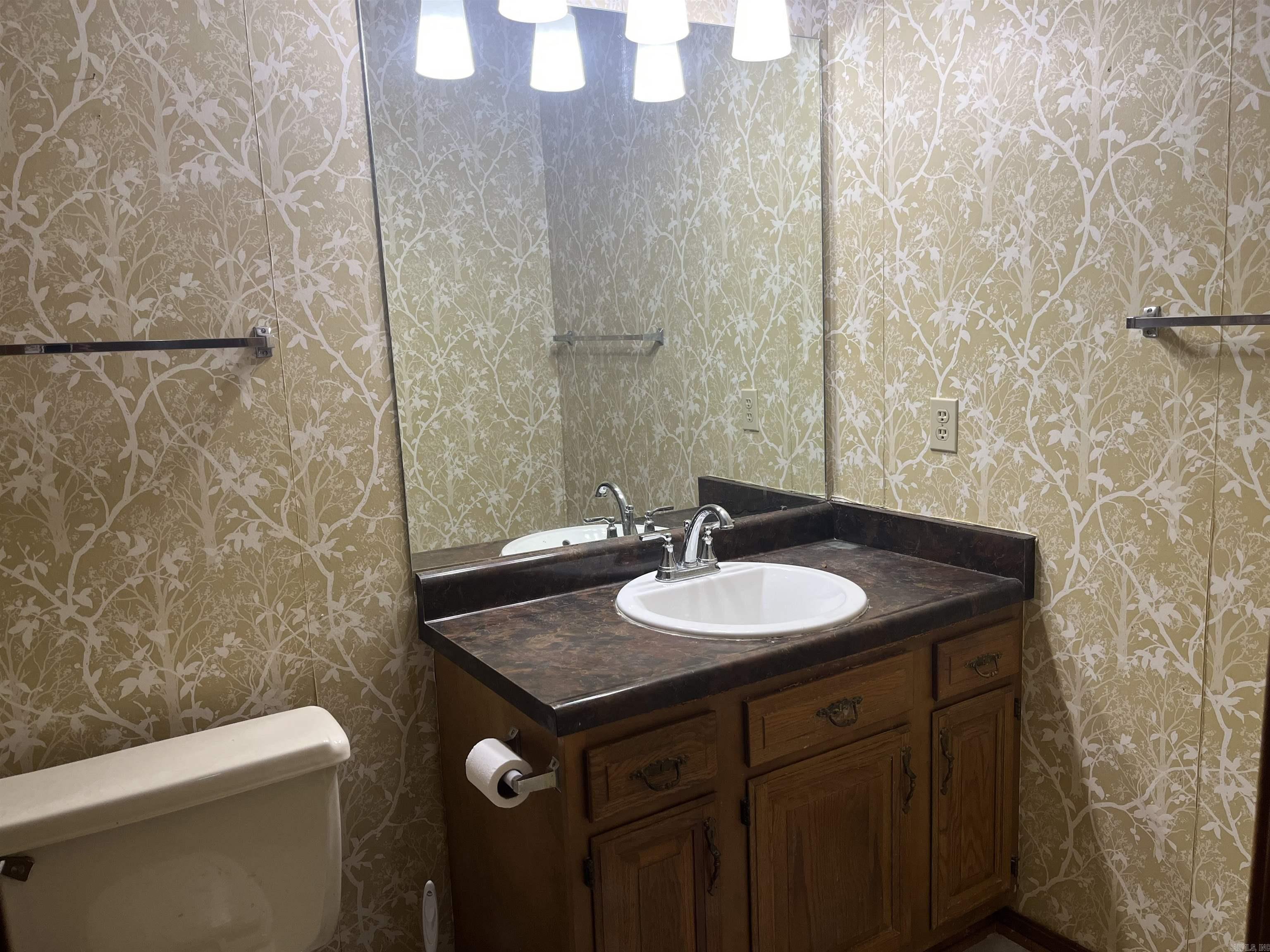 D BARGER M WHITE - Residential