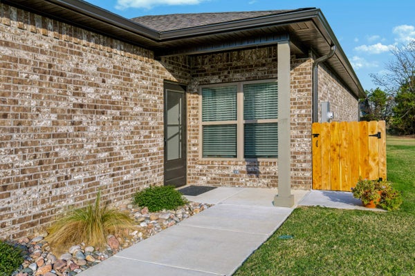 384 TURNBERRY CT, MOUNTAIN HOME, AR 72653 - Image 01fa2ed20905672c35ff2d77b65b8e44/1617441833