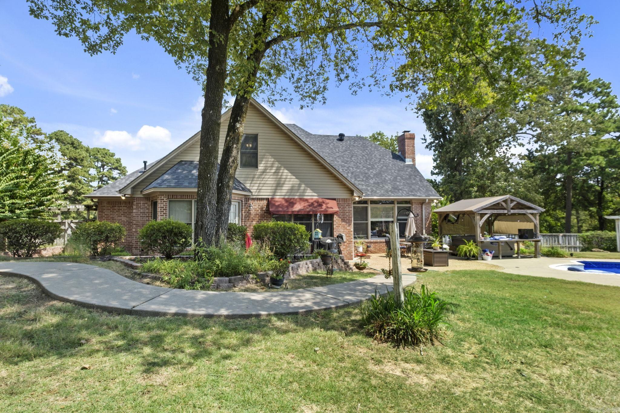 CLUB WEST ESTATES - Residential