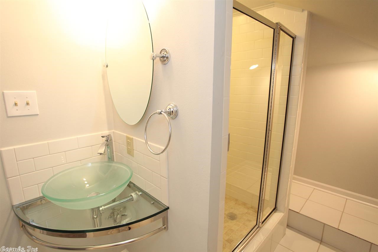 Hill Crest - Residential Lease