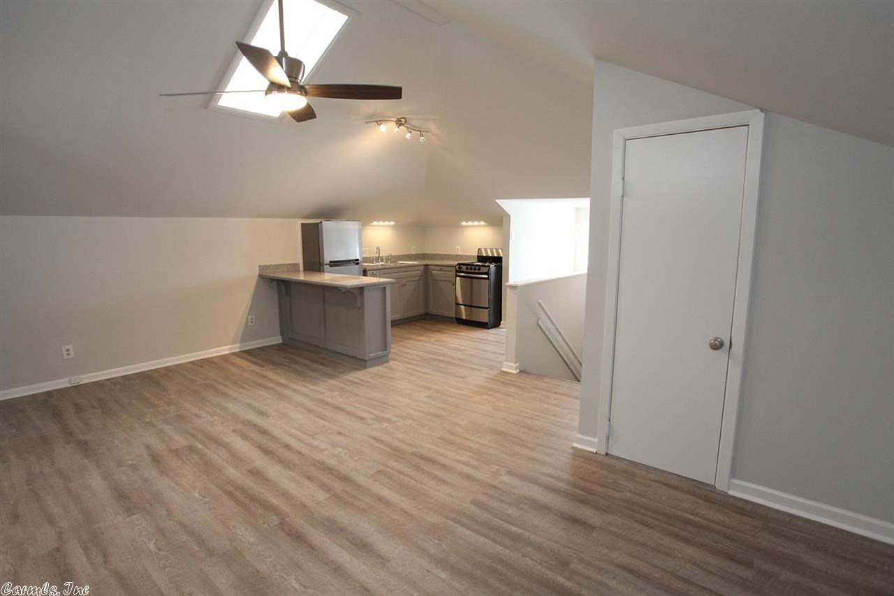 Hill Crest - Residential Lease