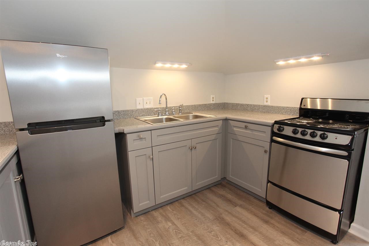 Hill Crest - Residential Lease