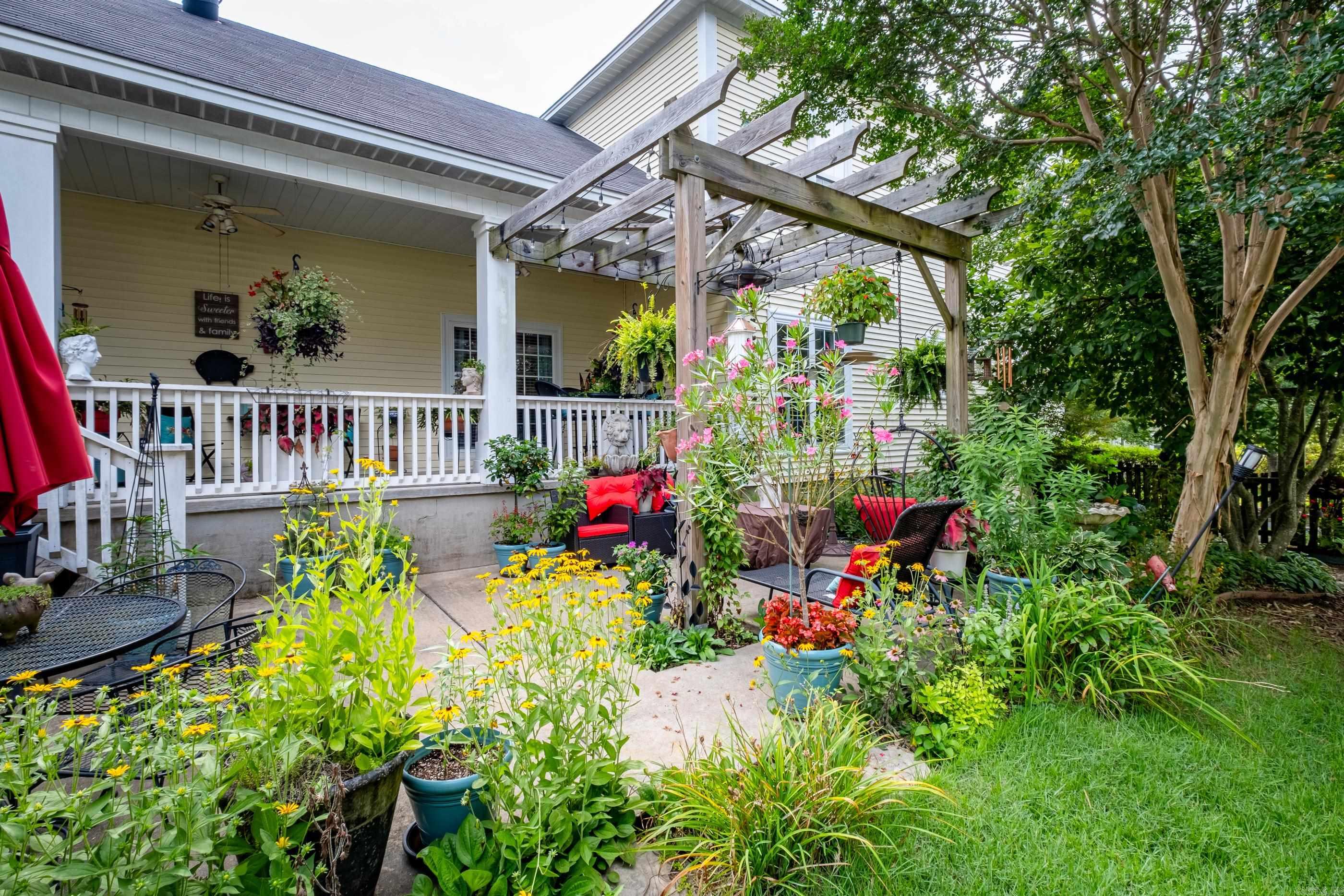 BRODIE CREEK COMMUNITY - Residential