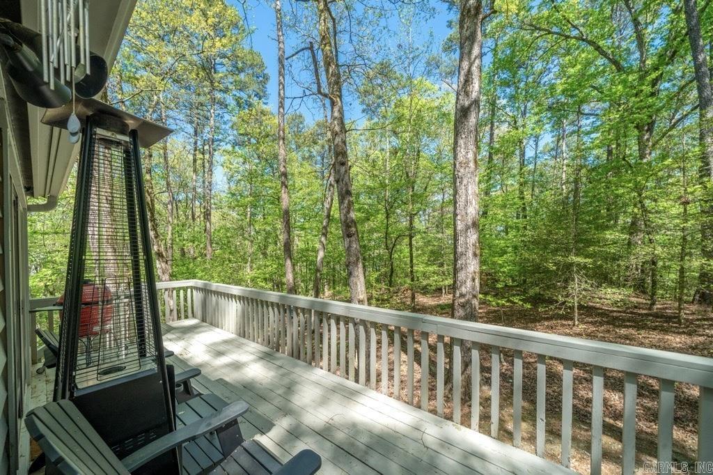 SILVER POINT CONDOS - Residential