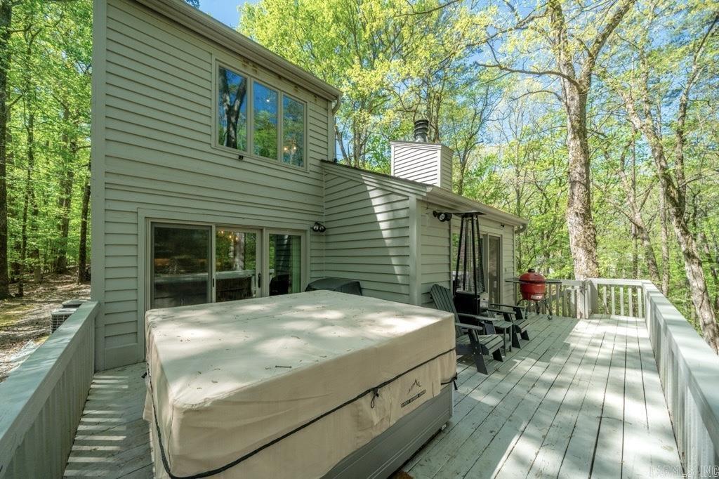 SILVER POINT CONDOS - Residential