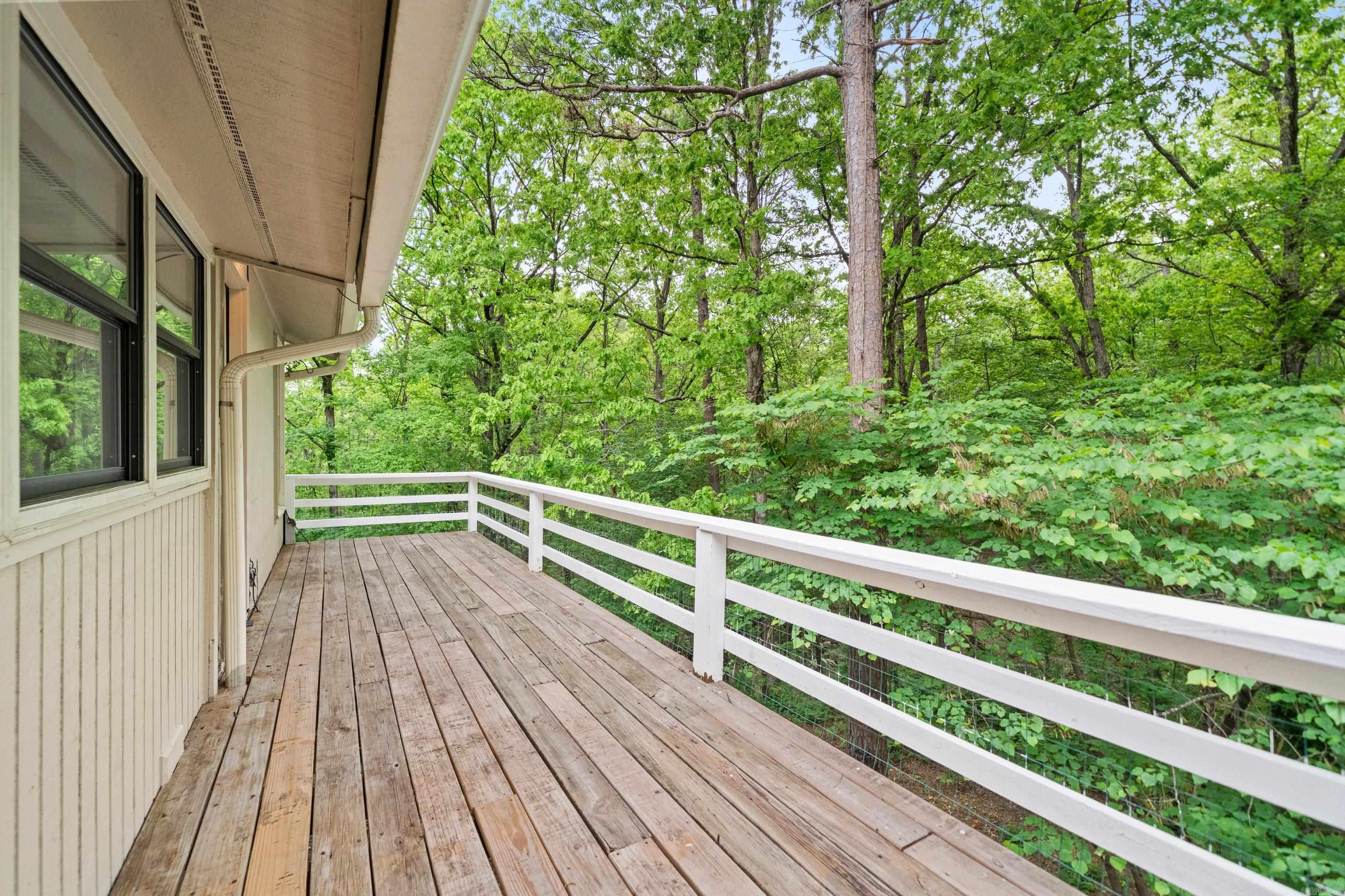 VALENCIA COURTS - Residential