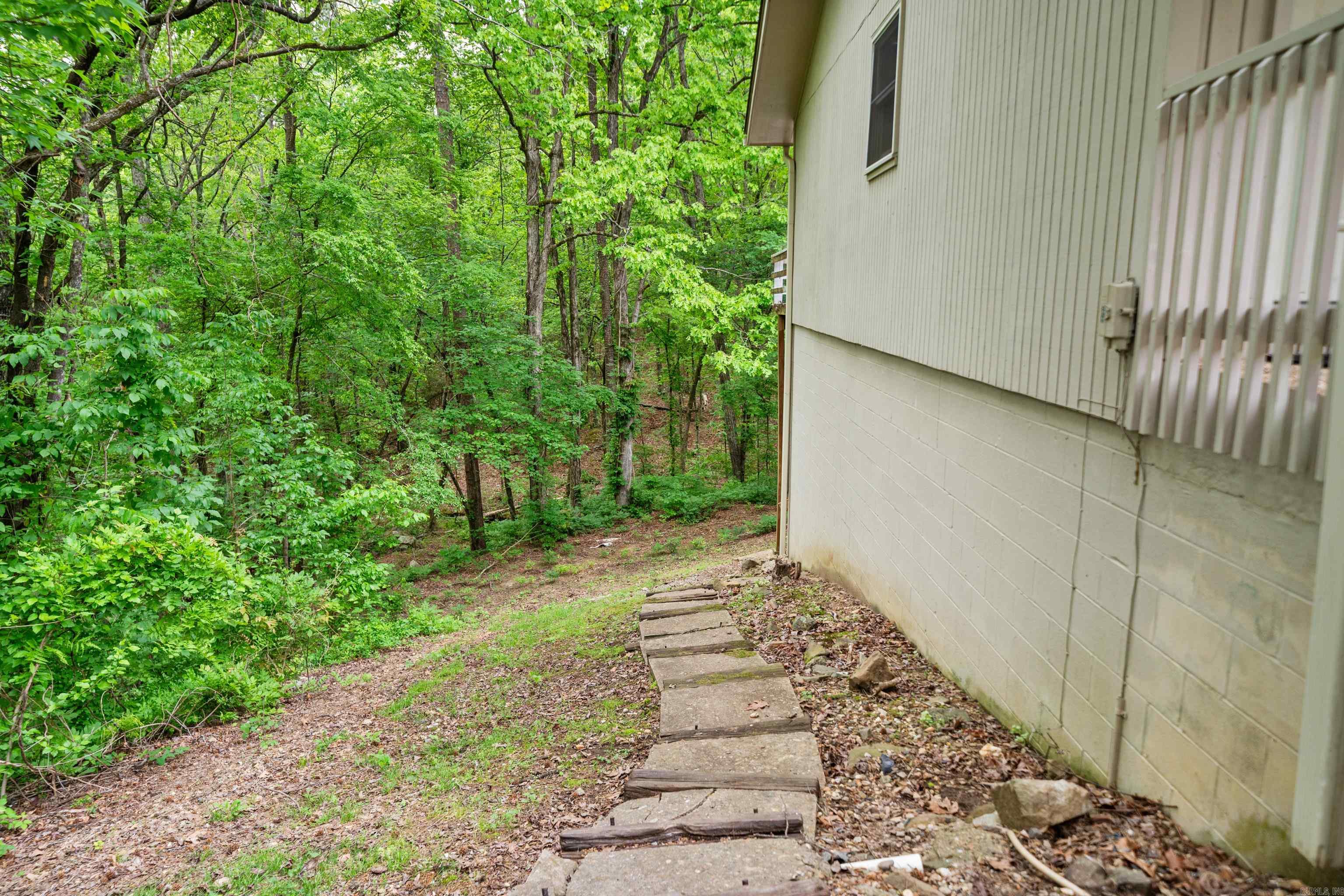 VALENCIA COURTS - Residential