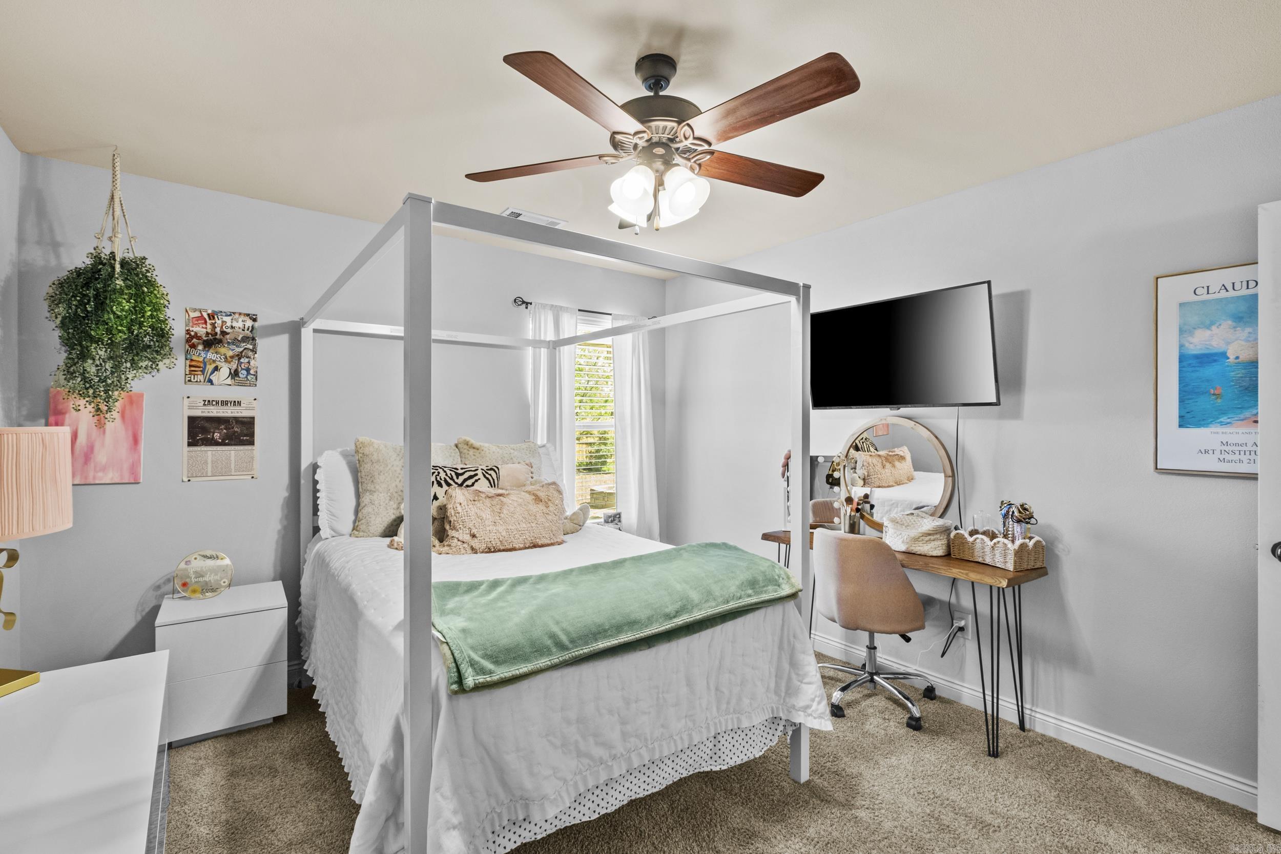 PIONEER SPRINGS - Residential