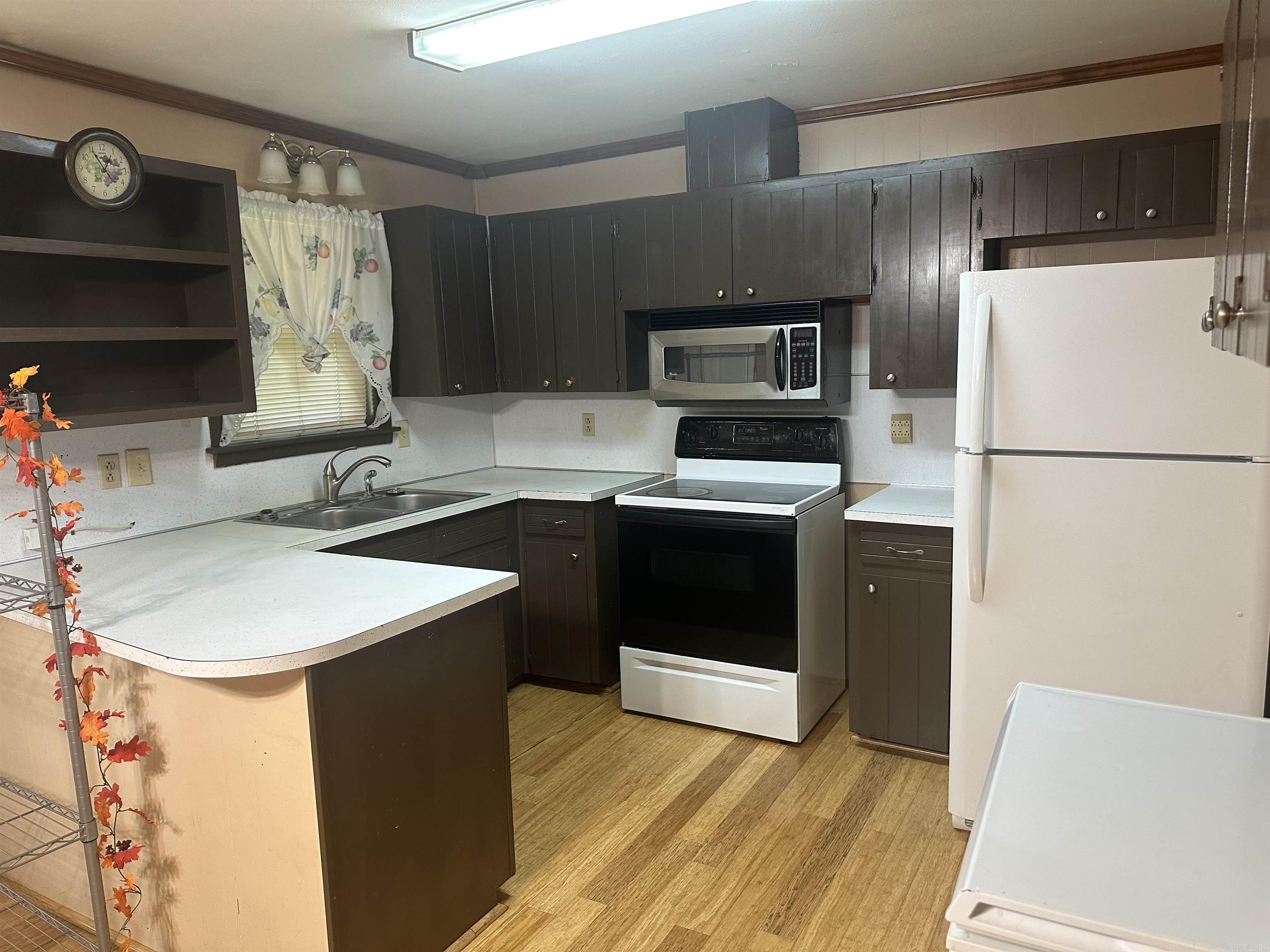 BELMONT - Residential