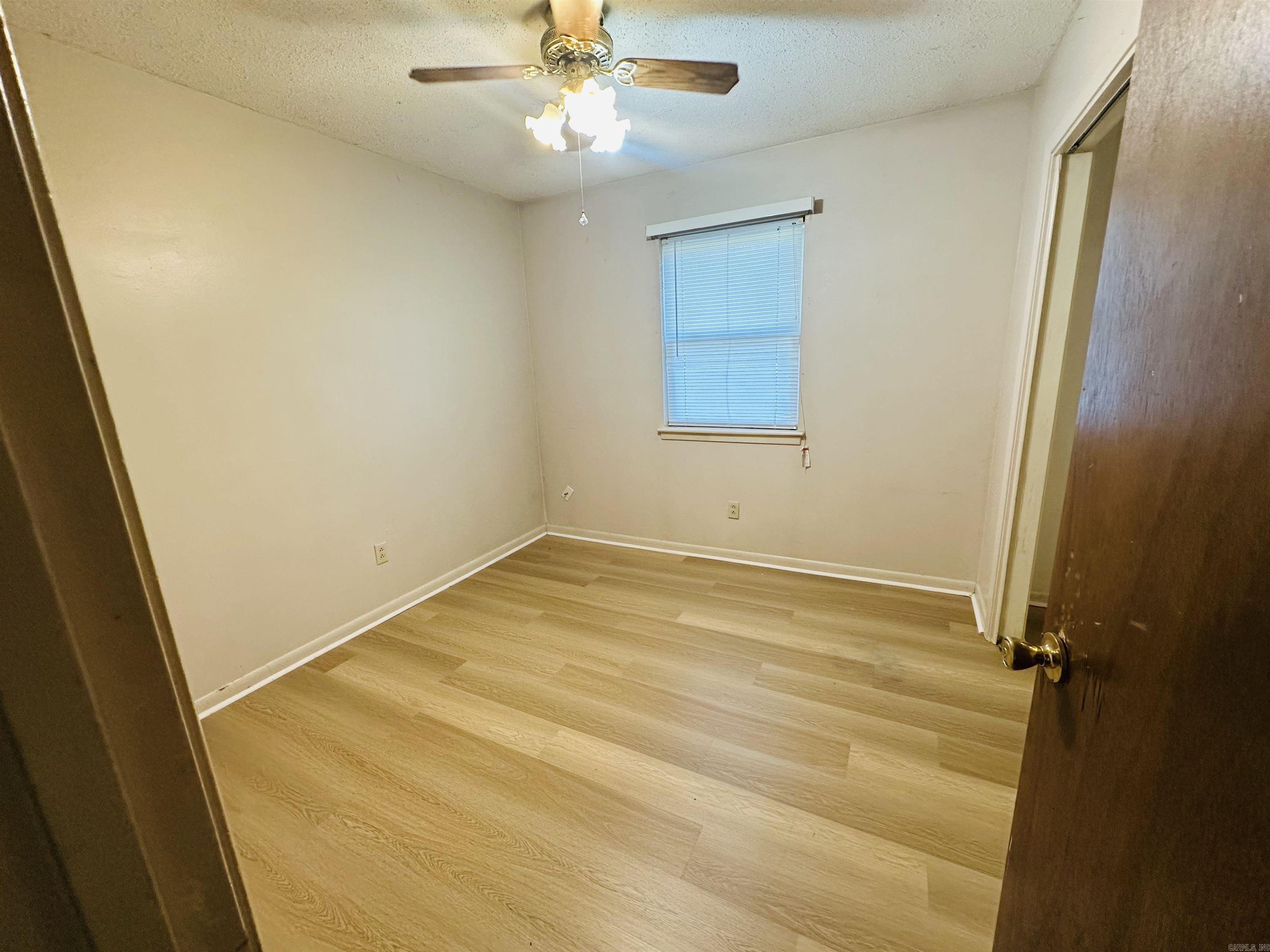 BELMONT - Residential