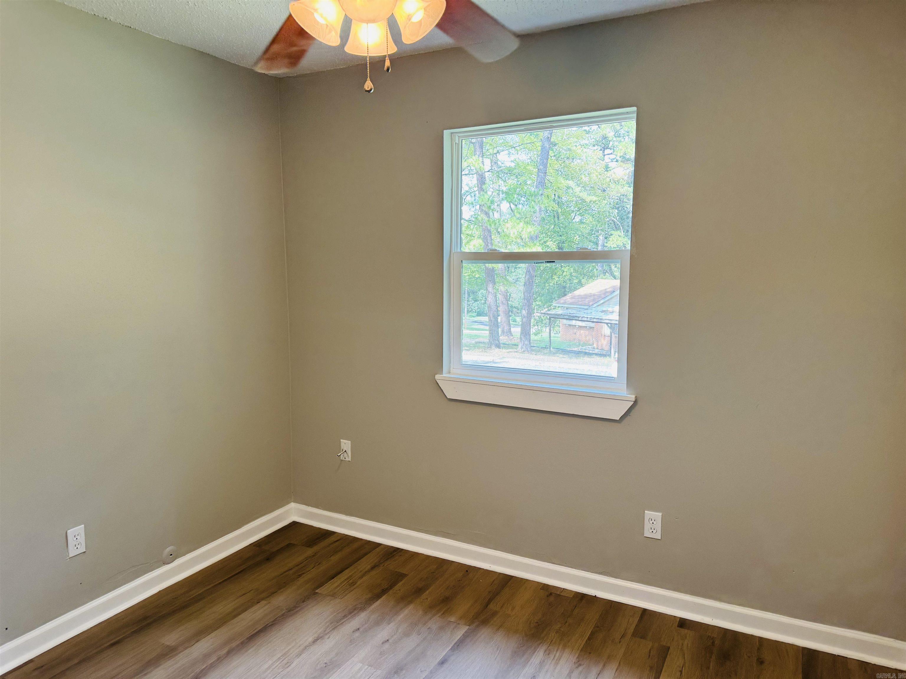 BROOKWOOD ADDN - Residential