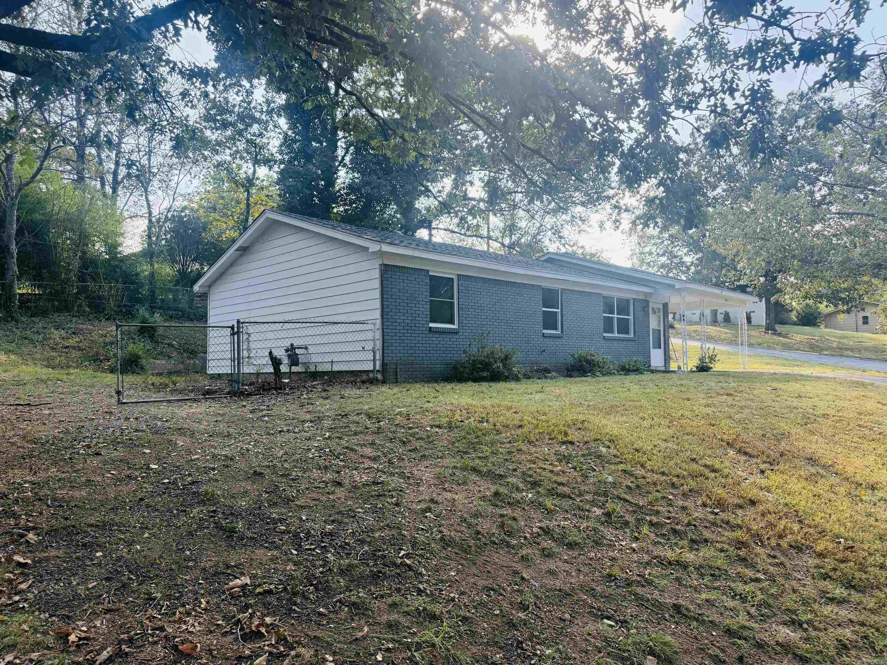 BROOKWOOD ADDN - Residential