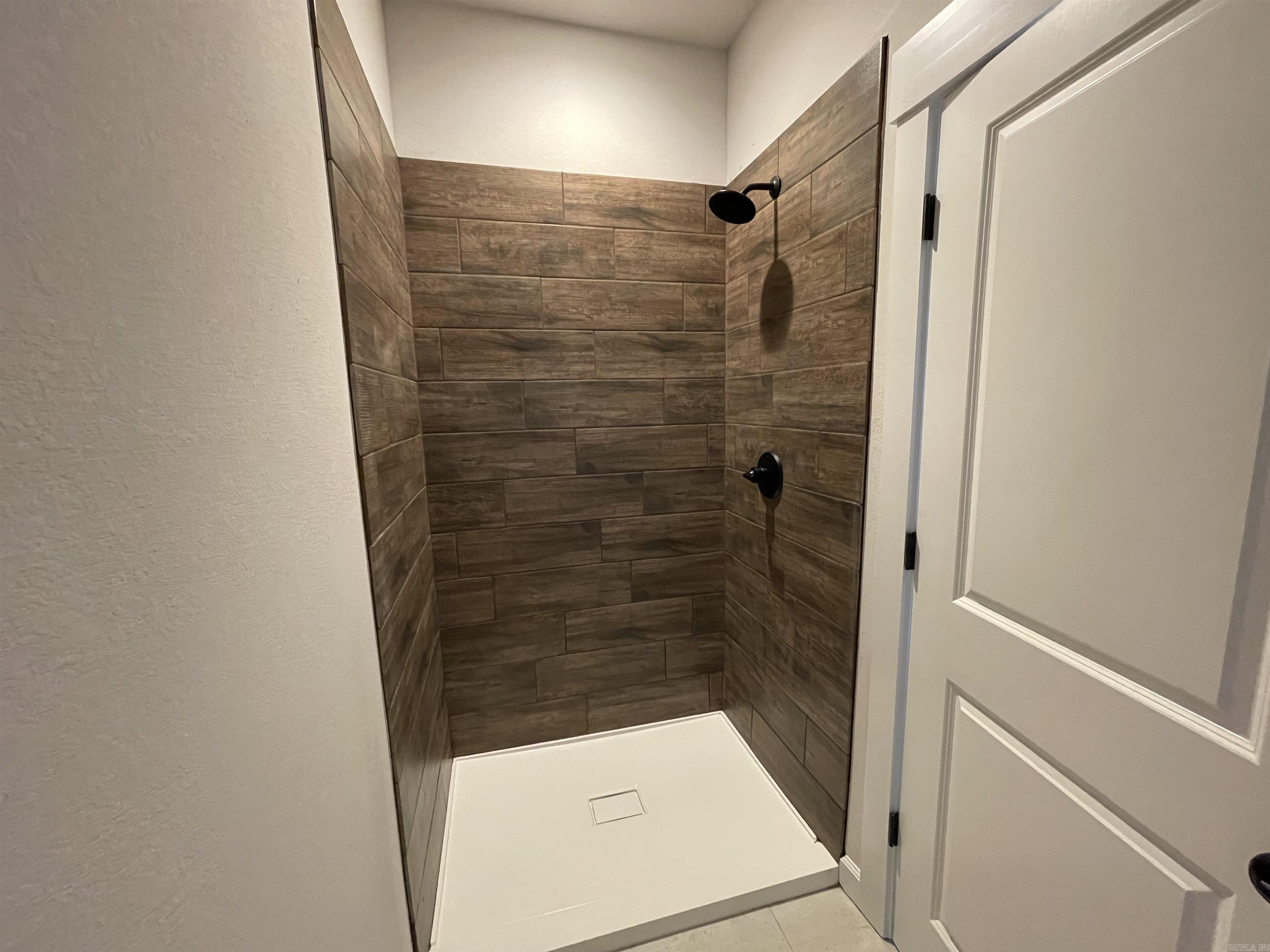 TIMBER POINT - Residential