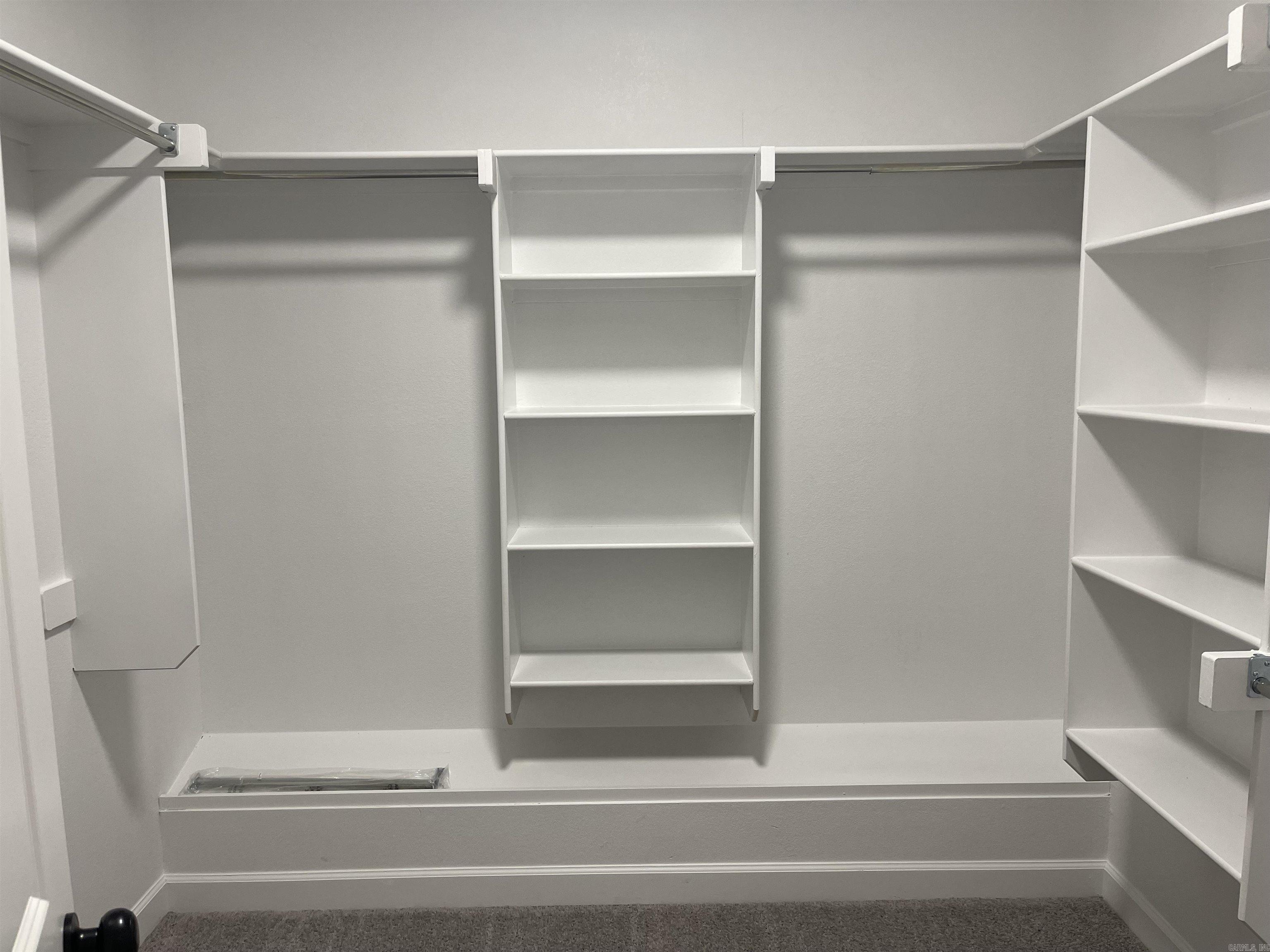 TIMBER POINT - Residential