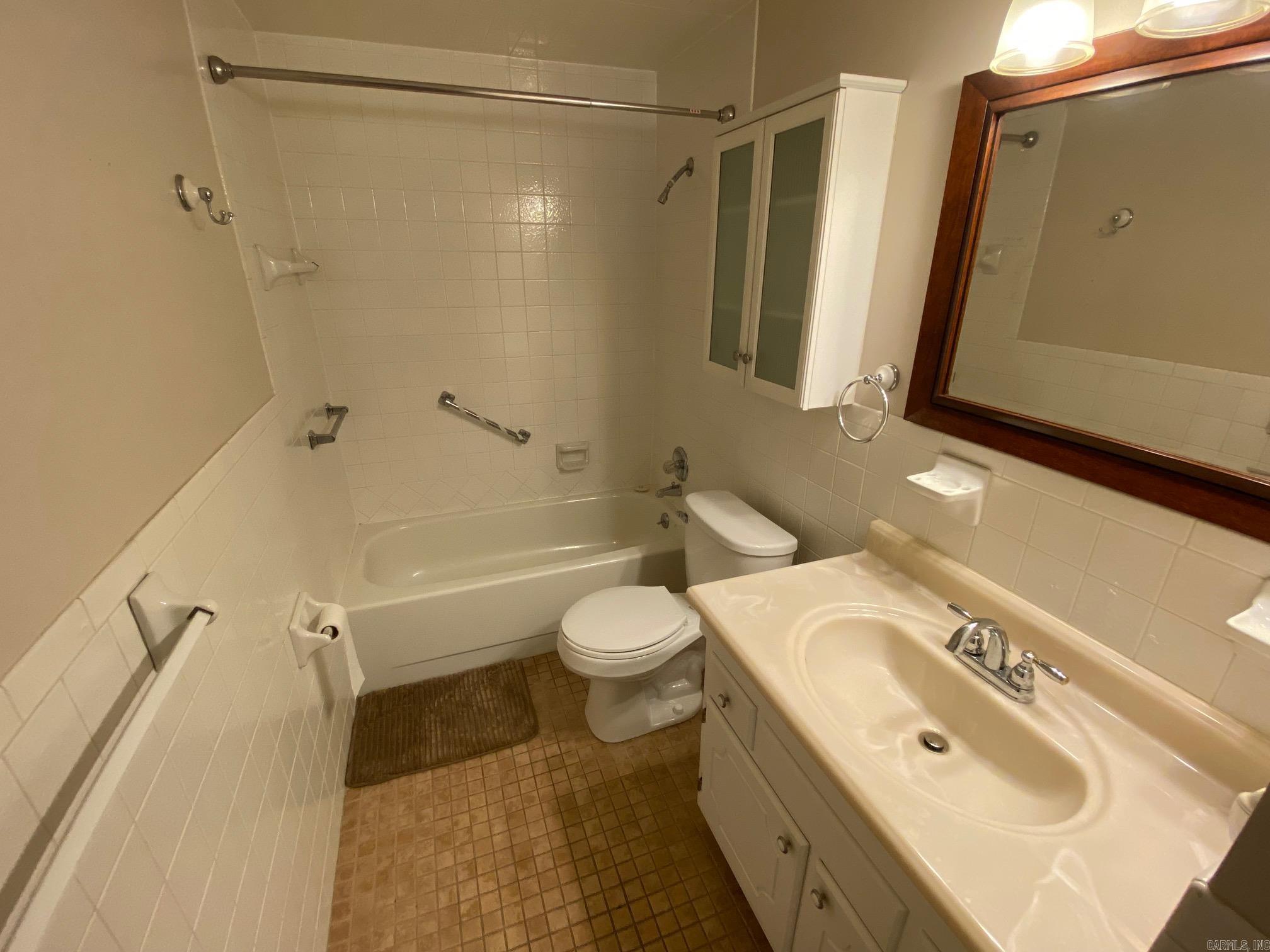 Whispering Pine - Residential