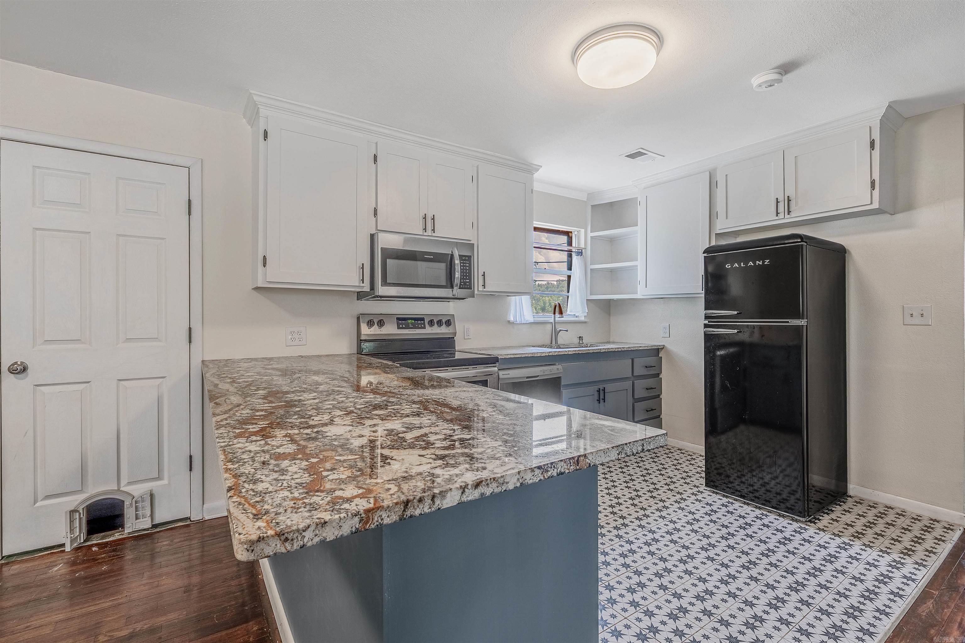 Granite Heights - Residential