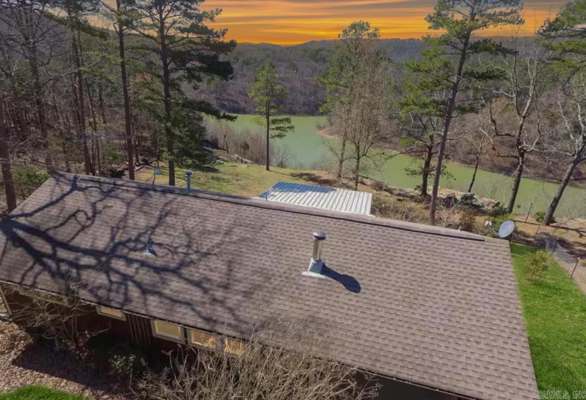 LAKEWOOD - Residential