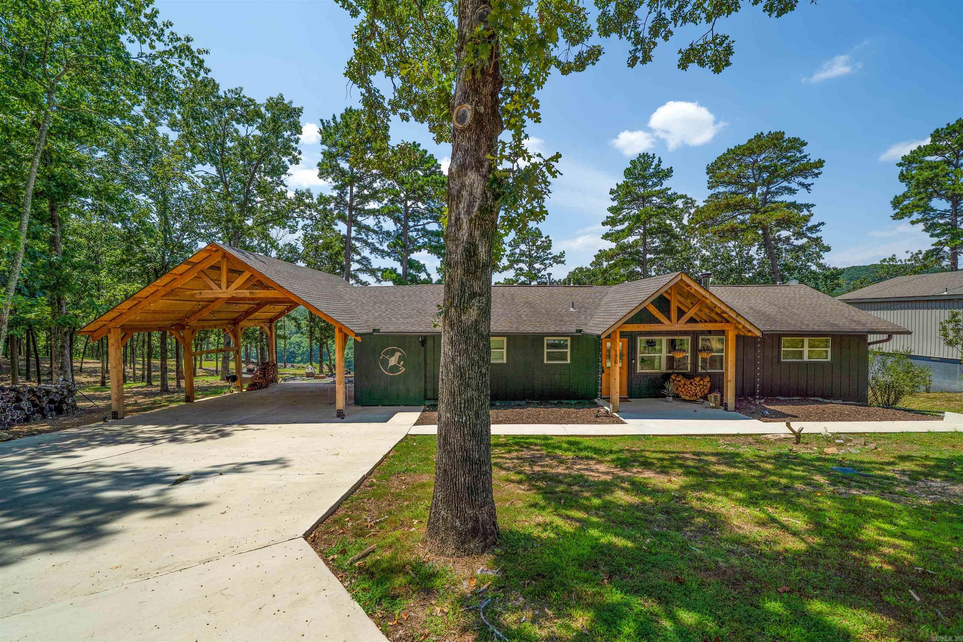 LAKEWOOD - Residential