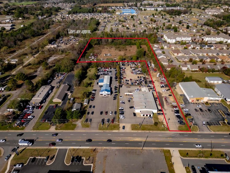Perfect land to develop a commercial building or to put your business on! Zoned C3