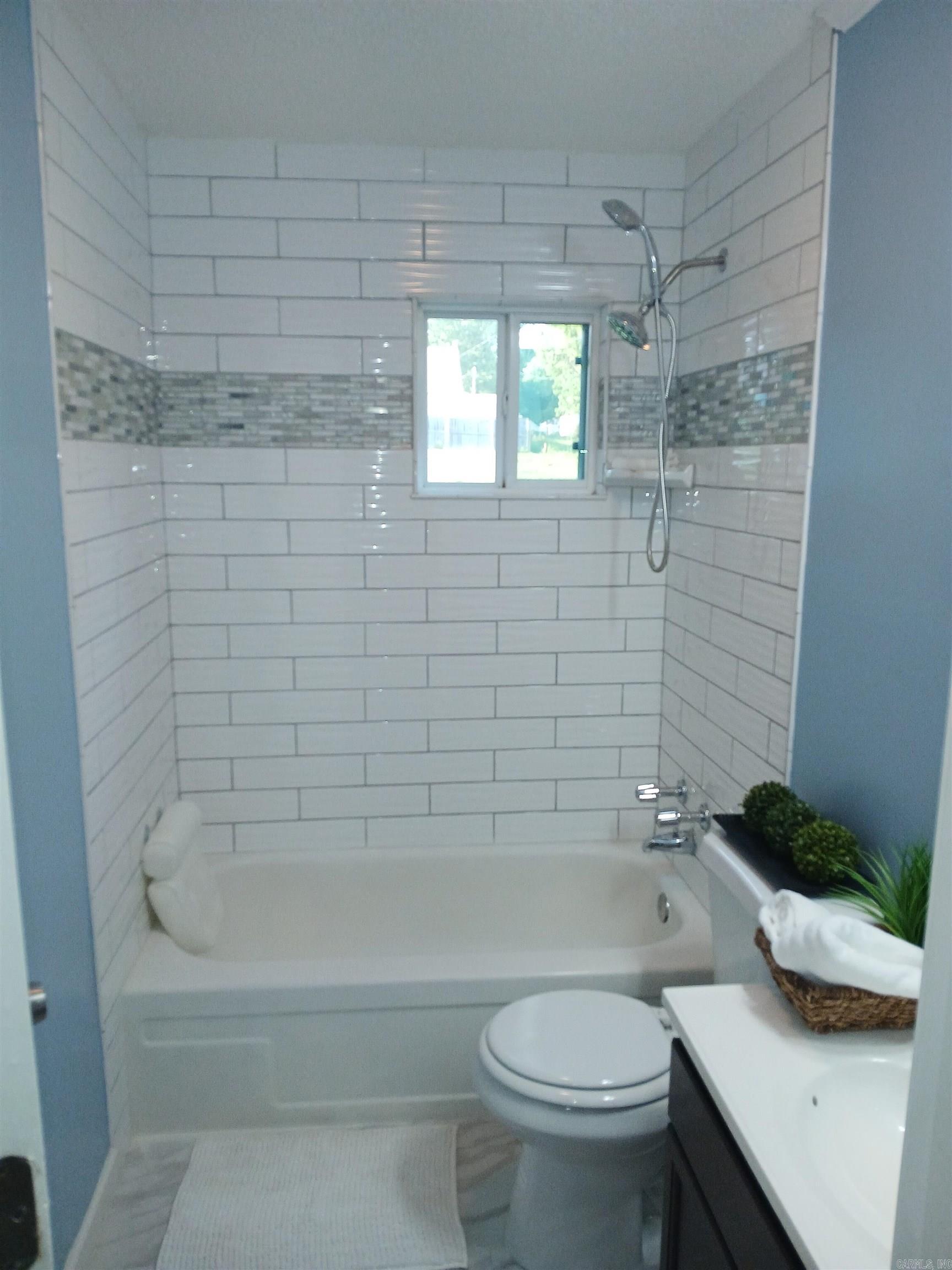 FULKS SUB OF RAPLEY - Residential