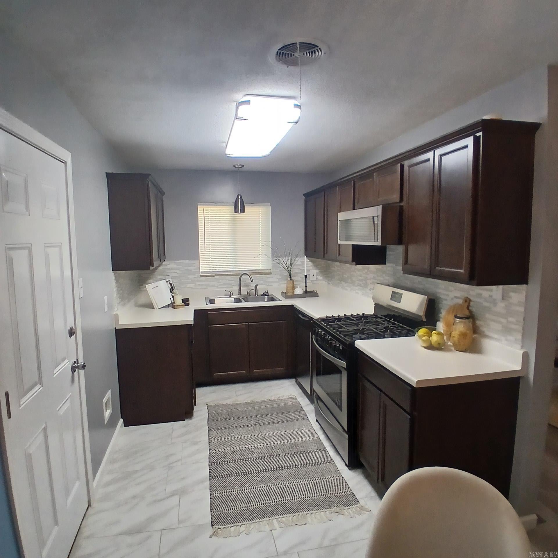 FULKS SUB OF RAPLEY - Residential