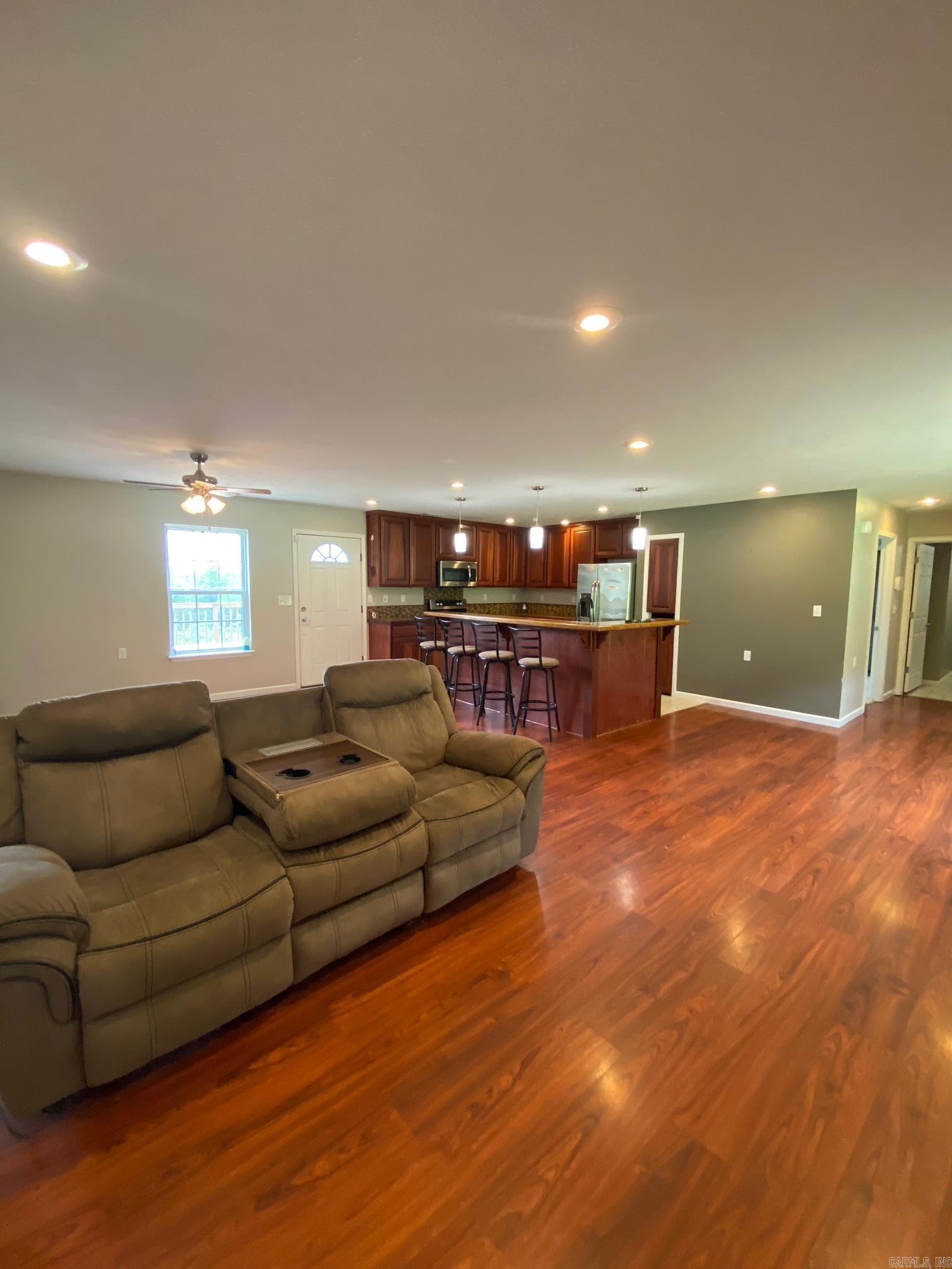 SUN RISE RIDGE - Residential