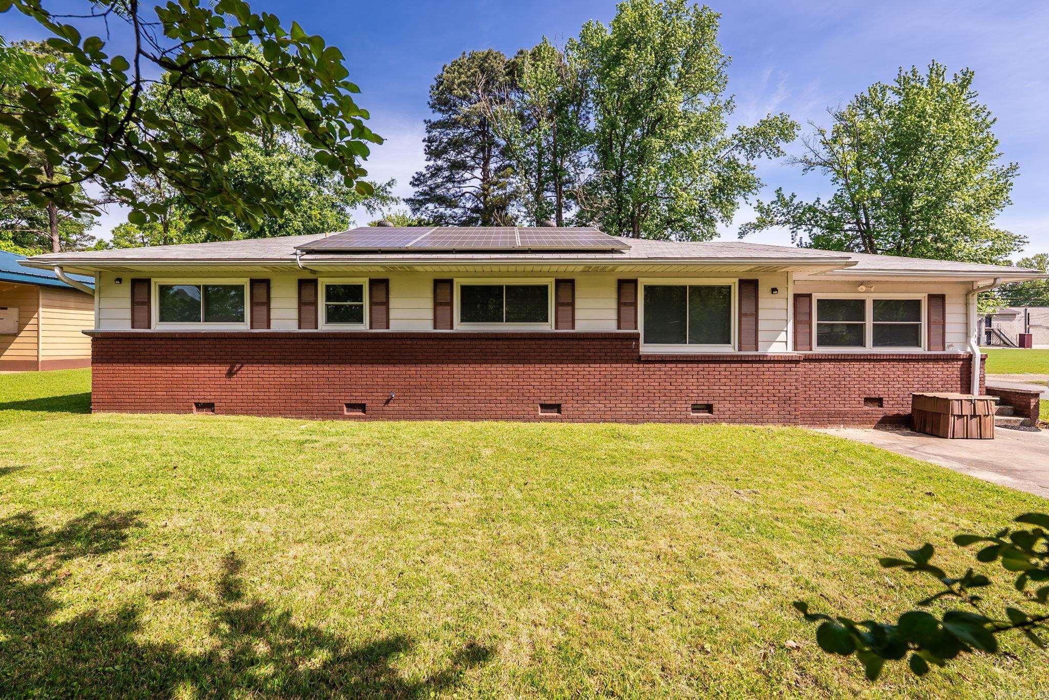 BRADENS ADDN TO JACK - Residential