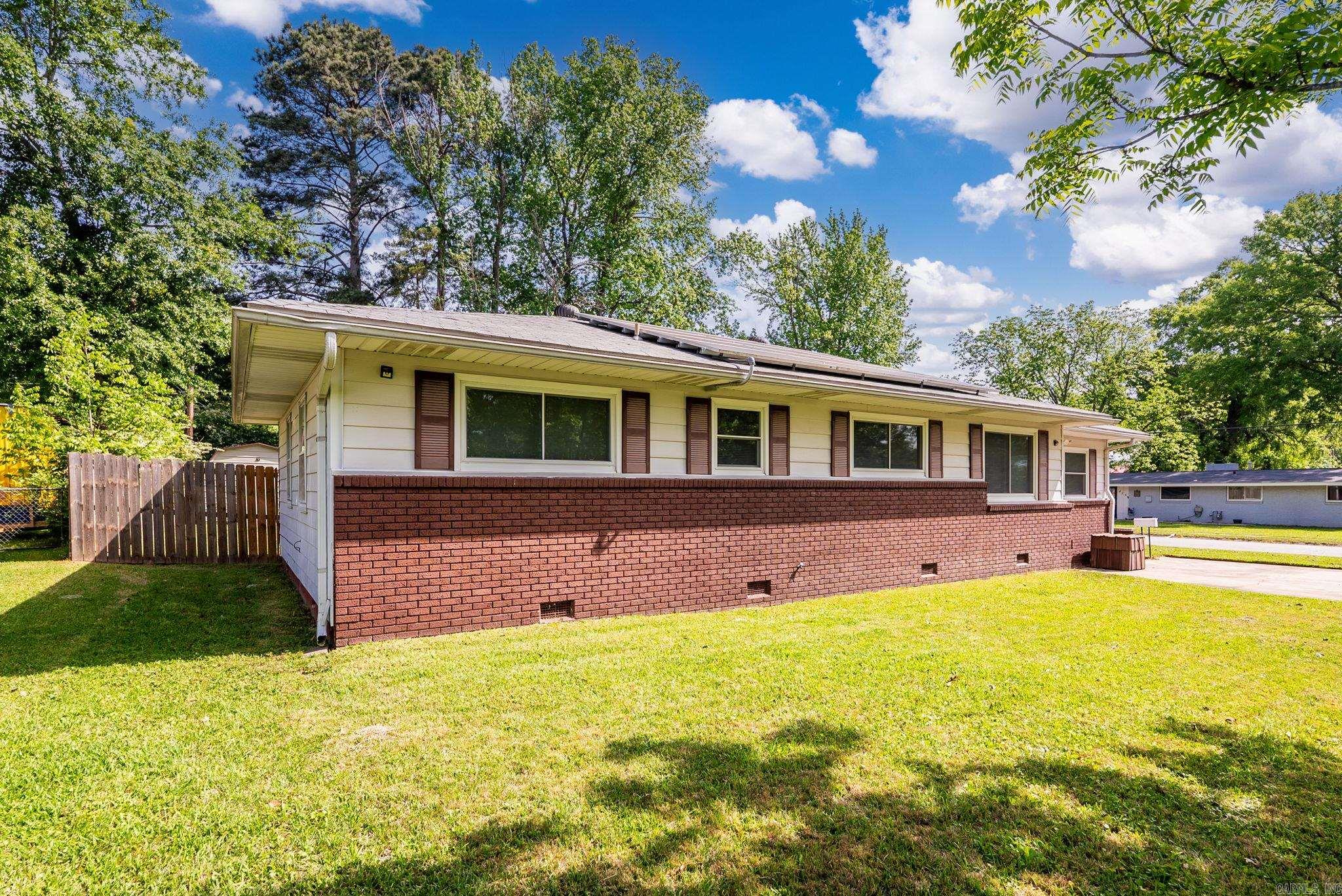 BRADENS ADDN TO JACK - Residential