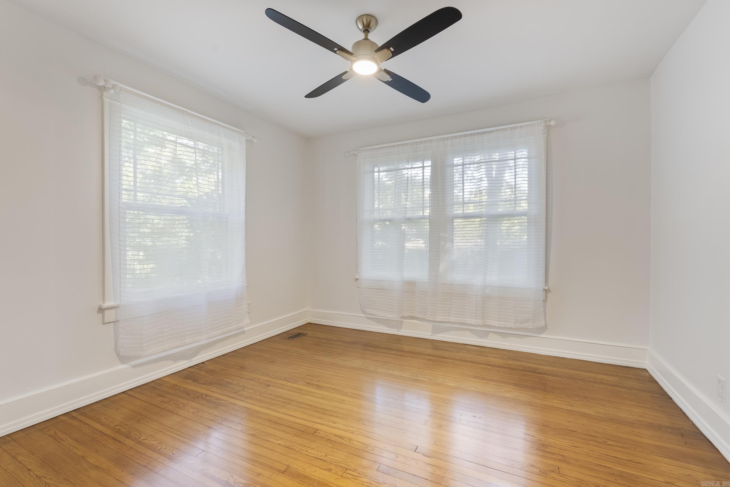 GLENDALE - Residential