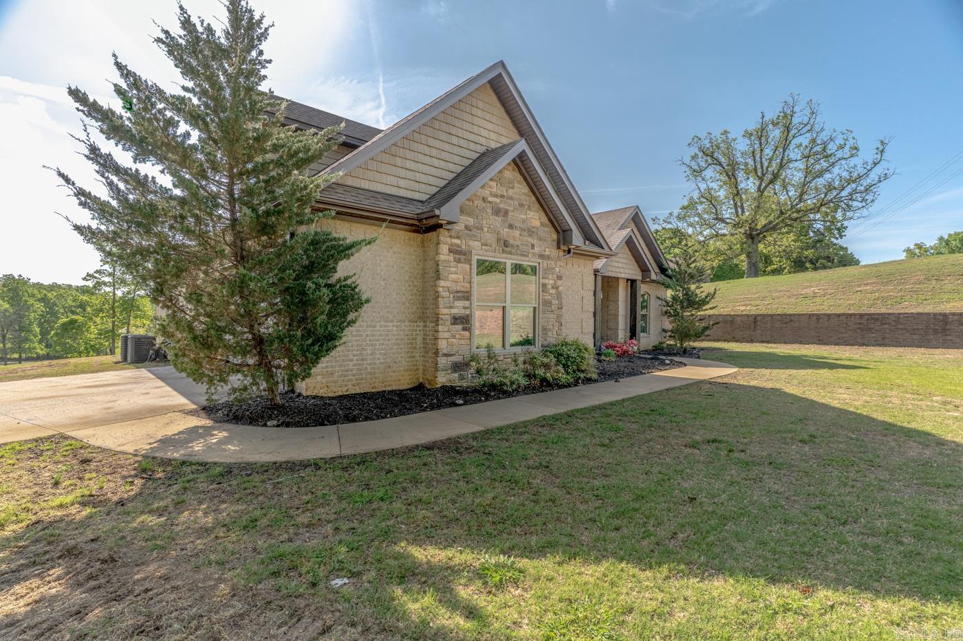 Salem Ridge - Residential