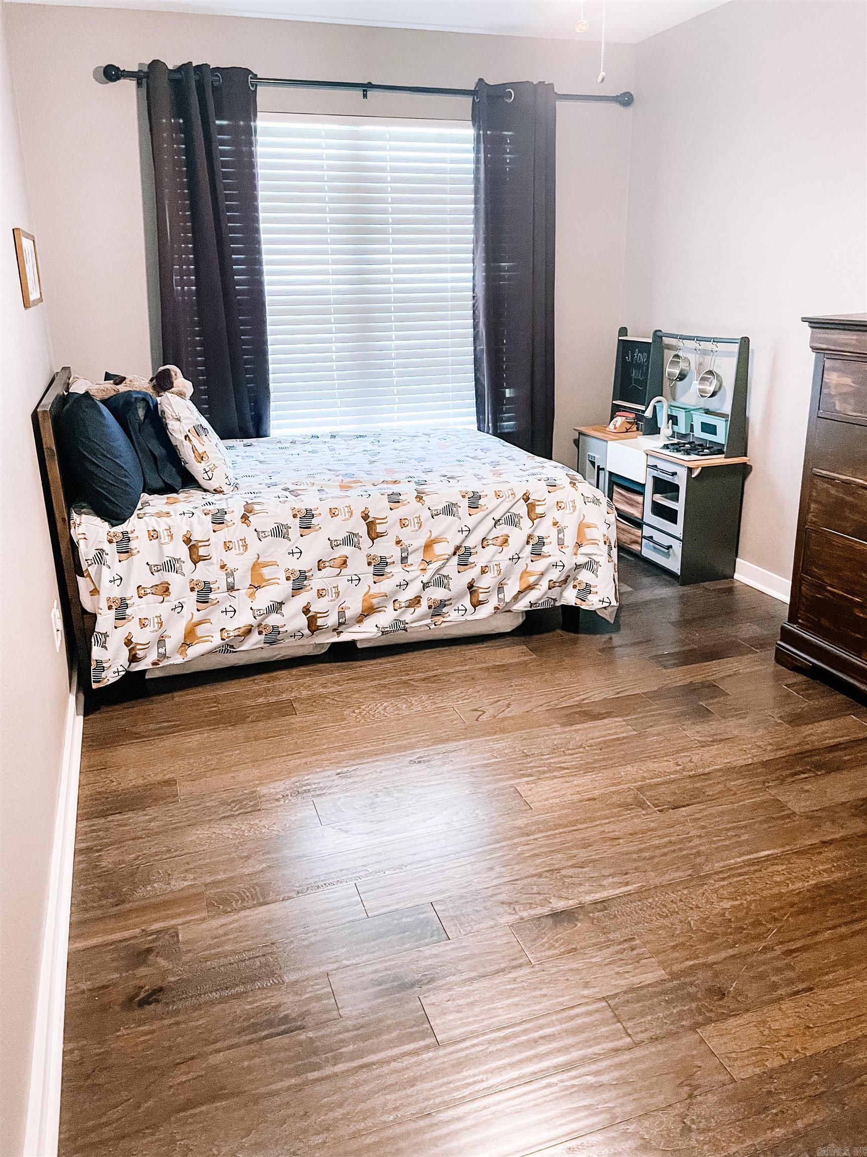 HAMILTON PARK - Residential