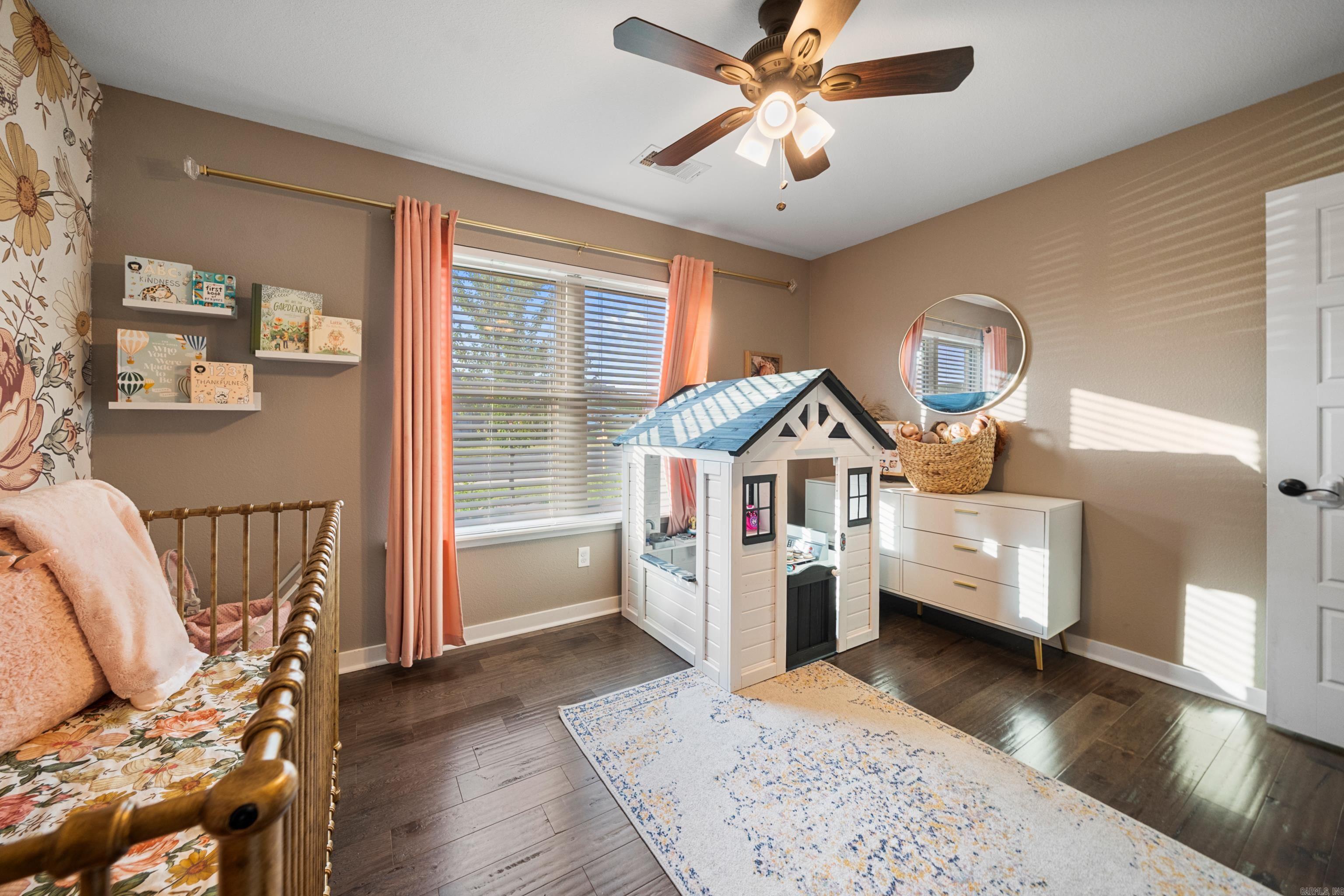 HAMILTON PARK - Residential