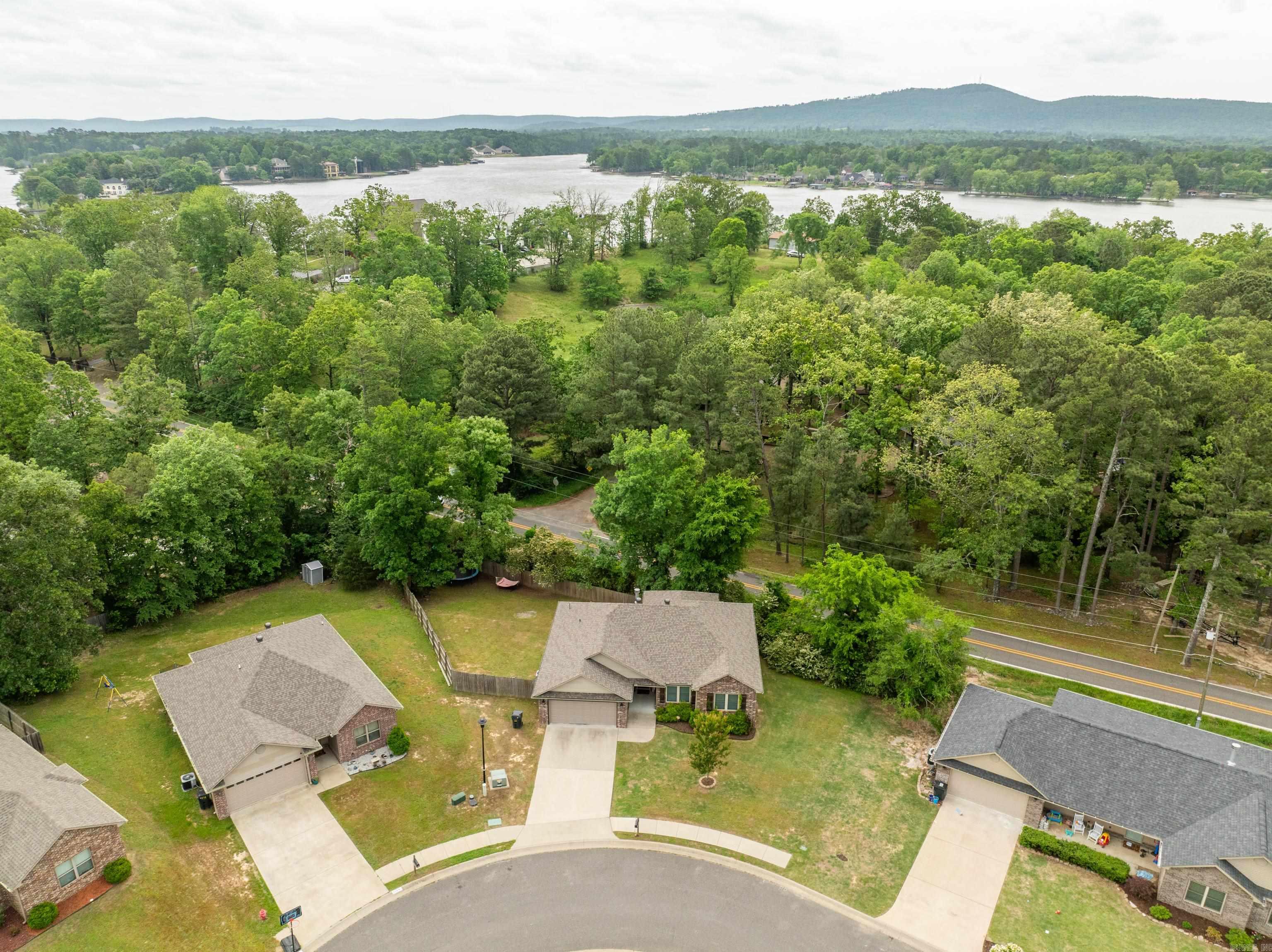 HAMILTON PARK - Residential