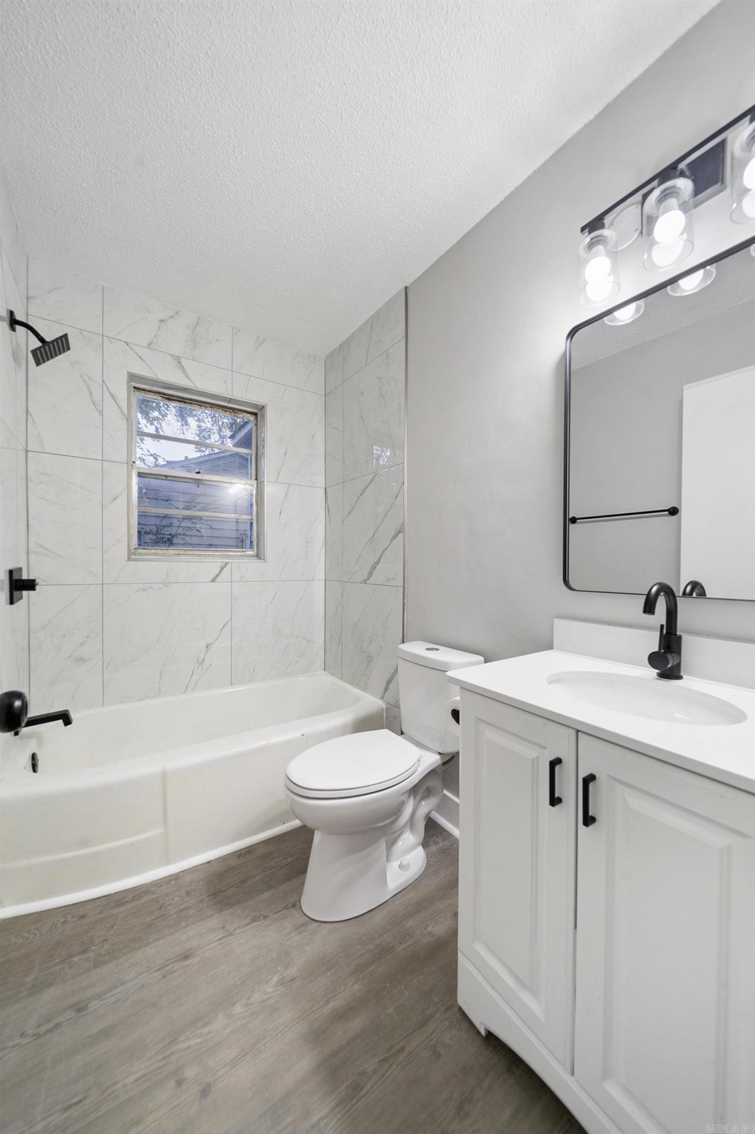 WALTER - Residential